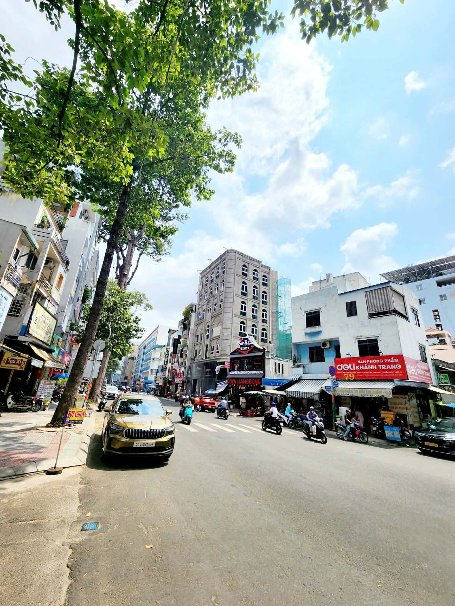 NHÀ MT BÙI THỊ XUÂN Q1 - 3 TẦNG 78m2 NỞ HẬU - DÒNG TIỀN ~700TR/NĂM