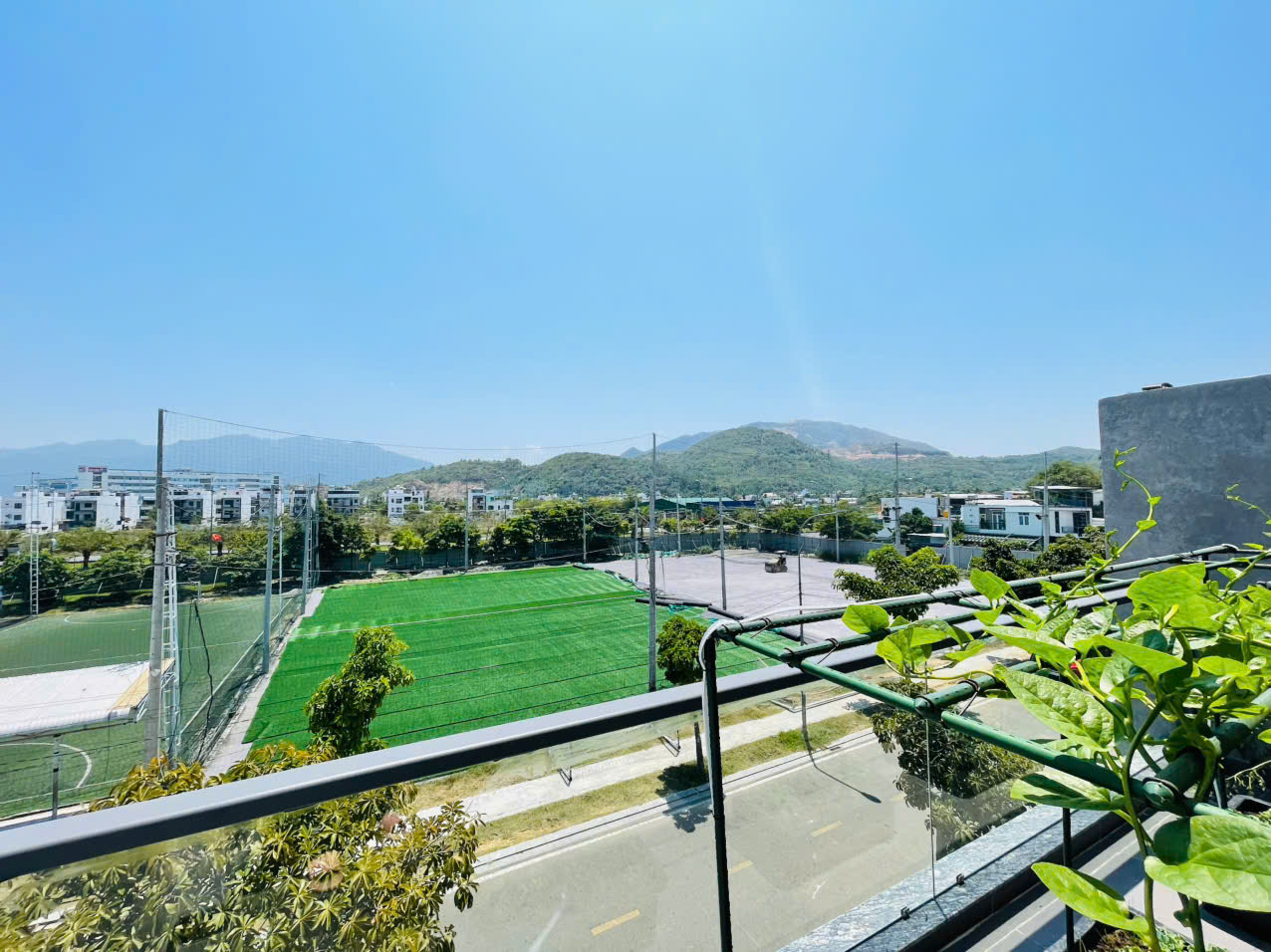 Nhà Hiện Đại Khu Đô Thị Mỹ Gia Vài Bước Tới Sân Banh tặng full nội thất xịn 4