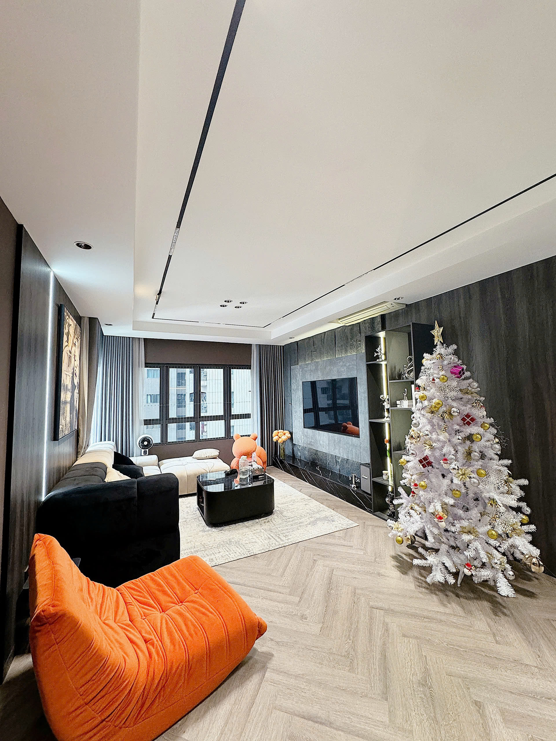 Bán căn hộ 3 ngủ dt 116m2 Mulberry Lane, SHLD, giá 8 tỷ 2