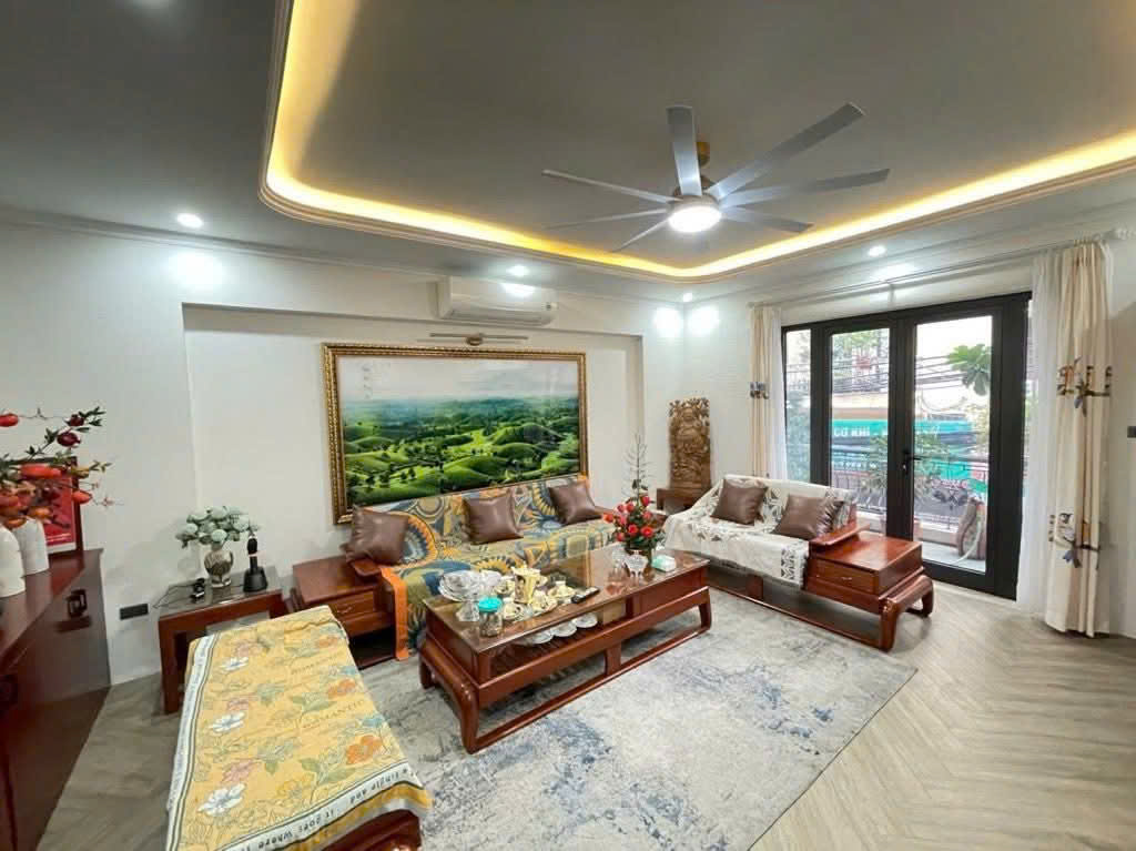 Lô Góc phố cổ Nguyễn Thái Học Hà Đông ô tô tránh cạnh chợ Hà Đông 50m2 chỉ 13.x tỷ. 0989626116