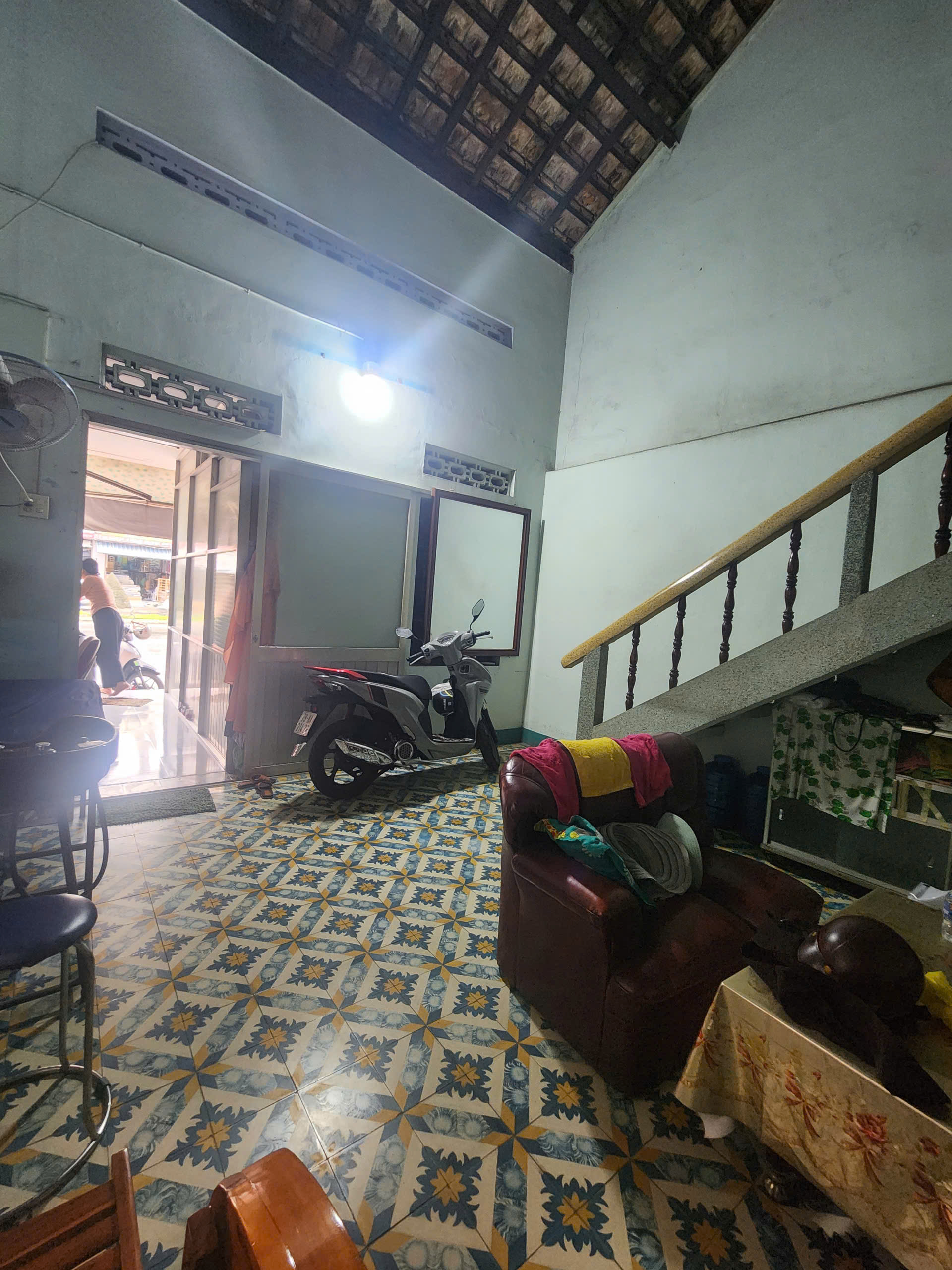 Bán Nhanh! Nhà 2/4 Gần Biển – Khu Kinh Doanh Sầm Uất Nhất Vĩnh Hải 4