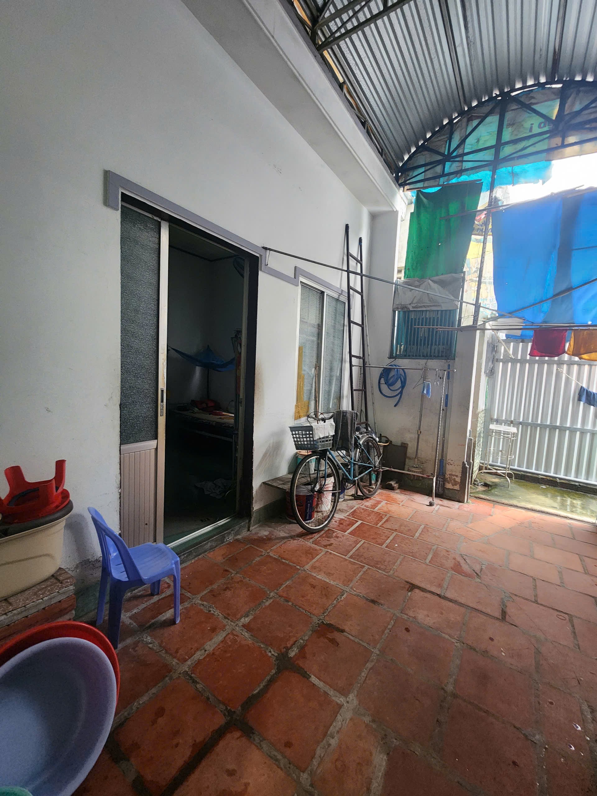 Bán Nhanh! Nhà 2/4 Gần Biển – Khu Kinh Doanh Sầm Uất Nhất Vĩnh Hải 2