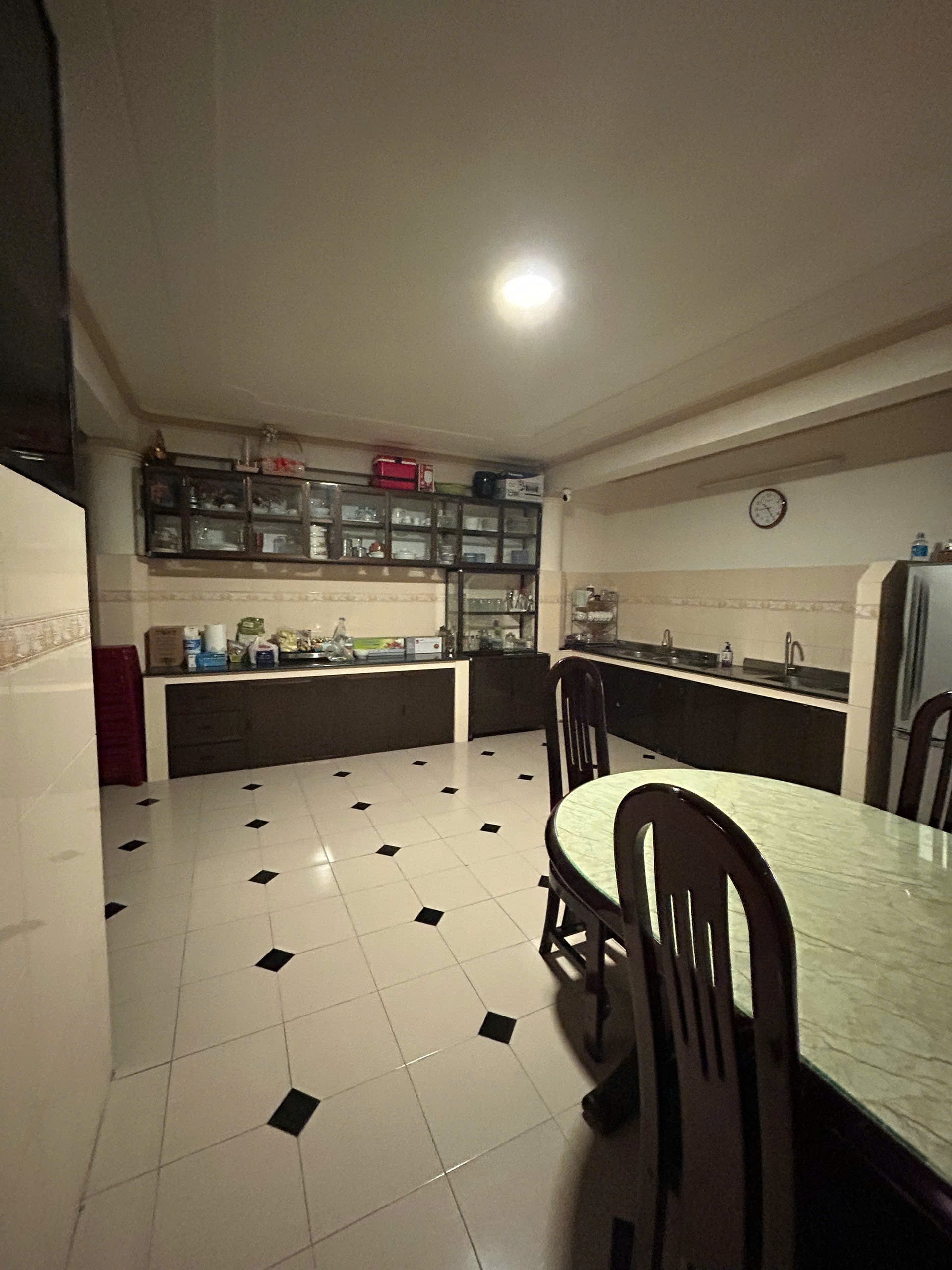 Đi bộ ra biển 3 phút – nhà trung tâm hiếm ngang 7m CHỈ 30 tỷ sở hữu nhà 5 tầng khai thác dòng tiền 5