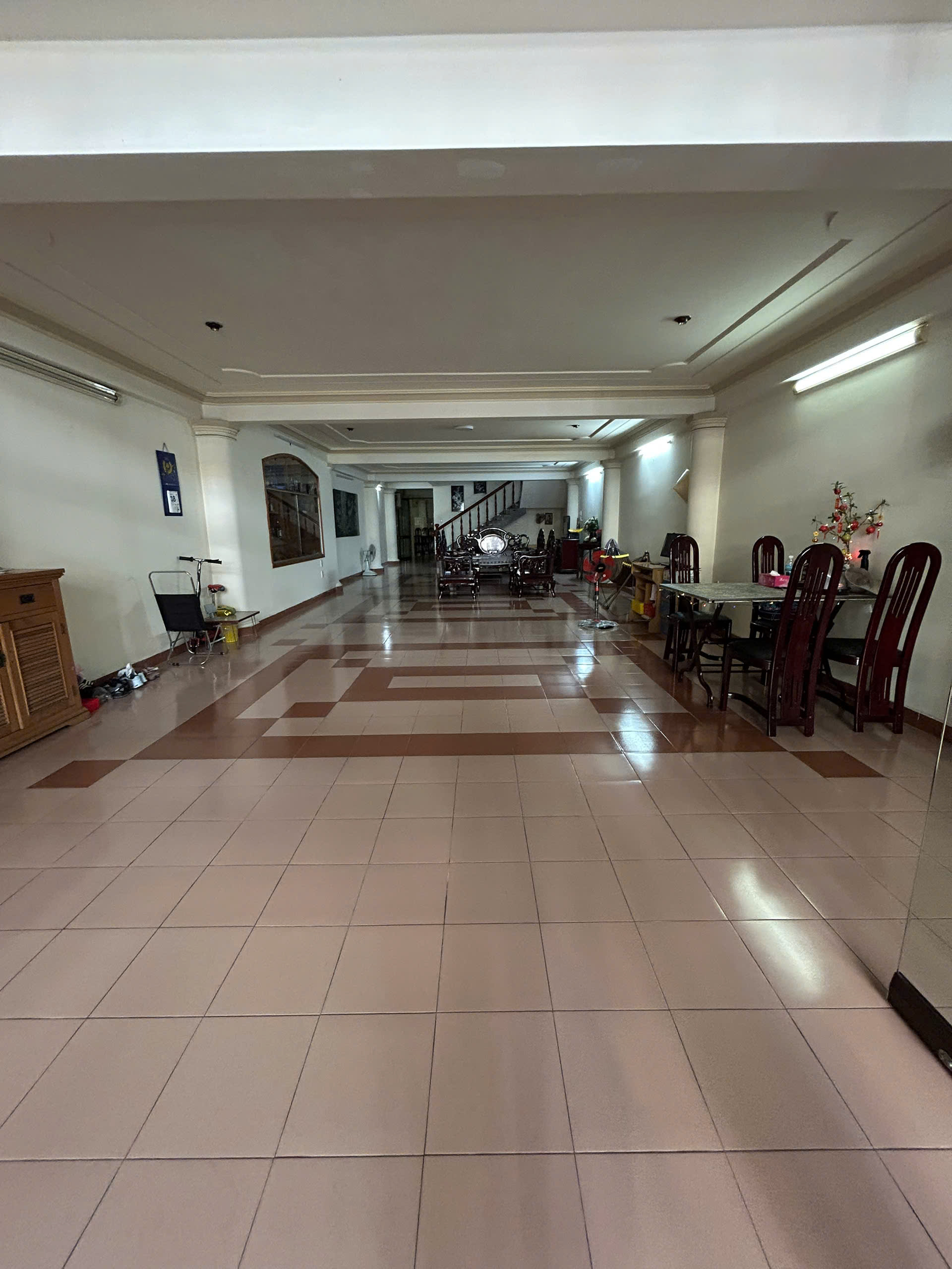 Đi bộ ra biển 3 phút – nhà trung tâm hiếm ngang 7m CHỈ 30 tỷ sở hữu nhà 5 tầng khai thác dòng tiền 4