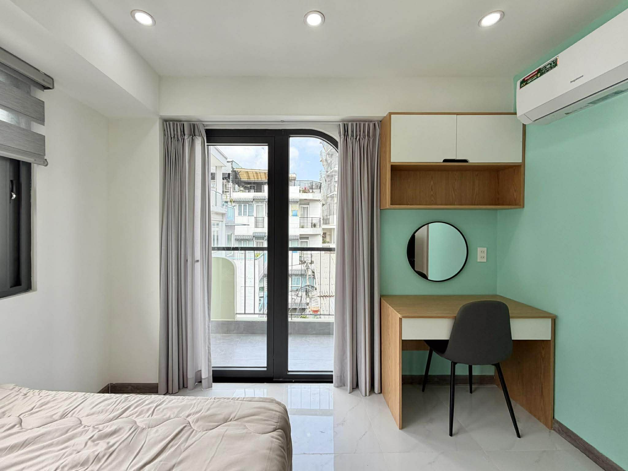 CHDV 4 TẦNG ĐIỆN BIÊN PHỦ Q.10 - NGANG HIẾM 6.6m - LÔ GÓC 3 MẶT THOÁNG 11