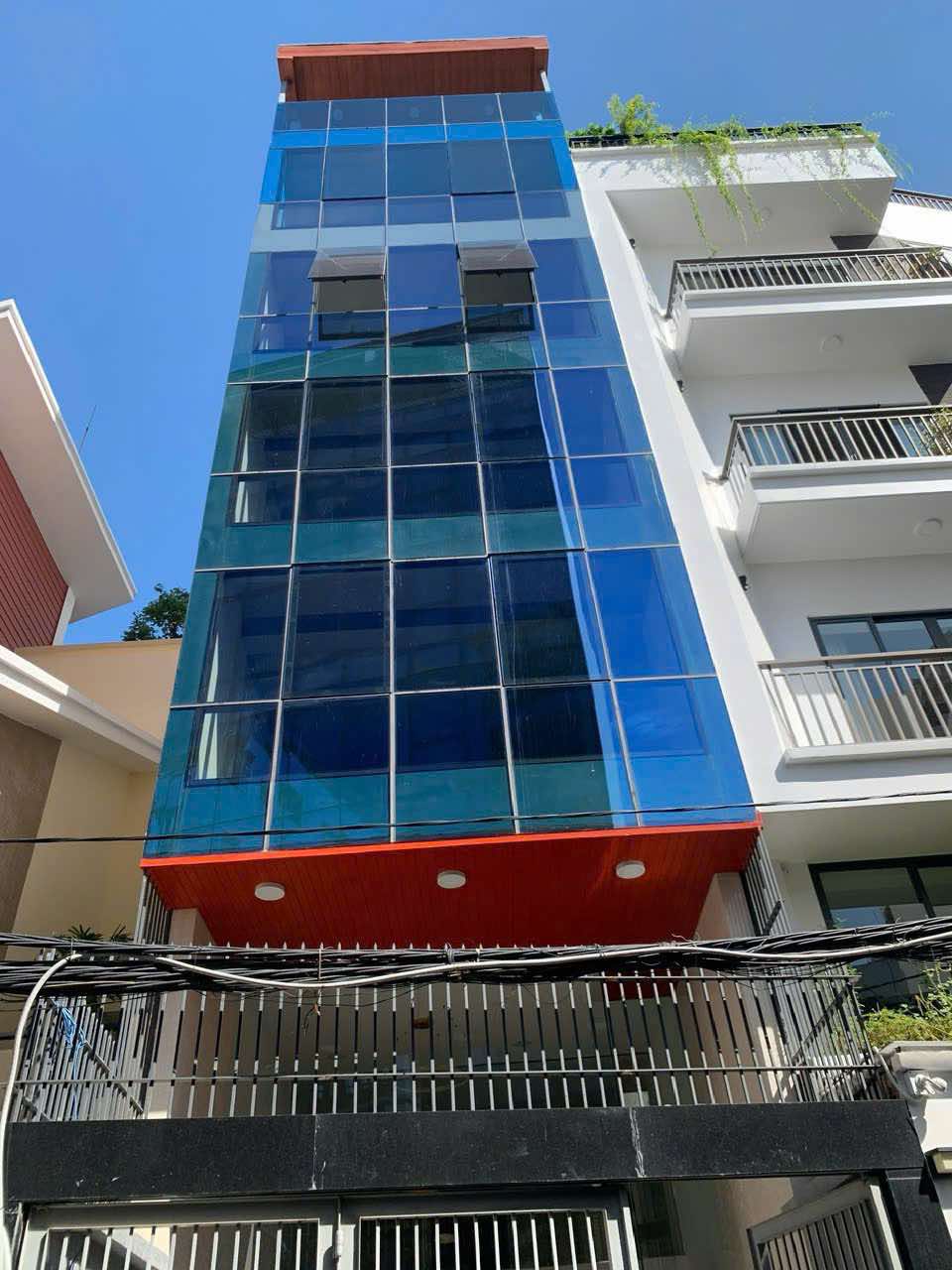 VỊ TRÍ ĐẮC ĐỊA - SÁT MẶT TIỀN NGUYỄN VĂN TRỖI - TOÀ NHÀ 7 TẦNG THANG MÁY CÓ HẦM - 29 TỶ 8