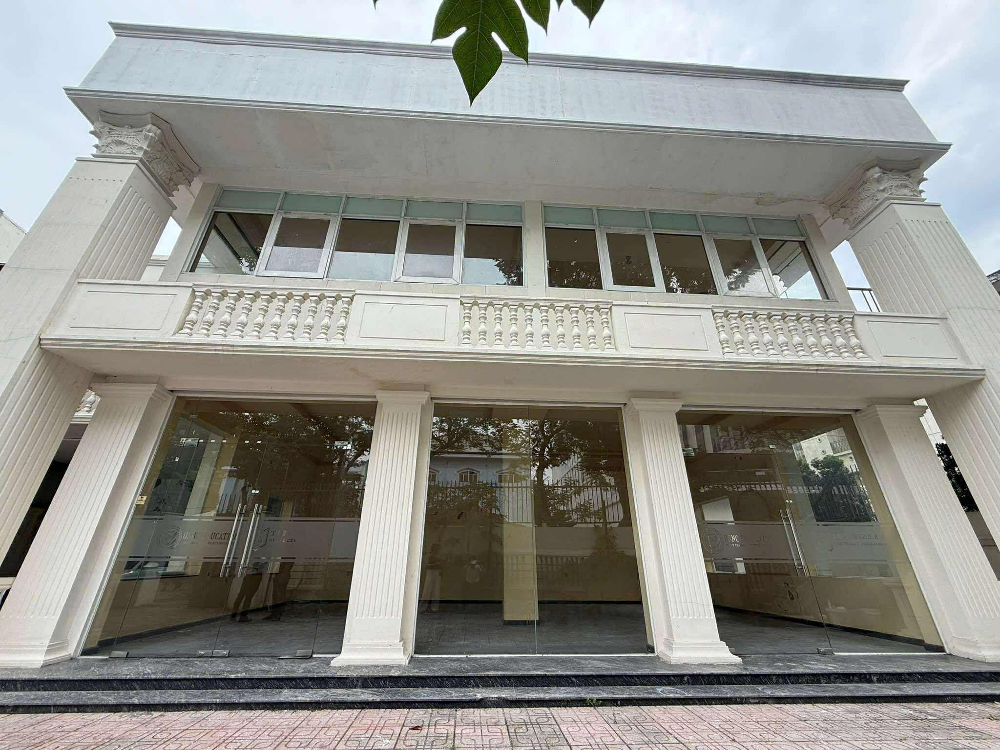 SIÊU TÀI SẢN - GÓC 2 MẶT TIỀN TRƯƠNG ĐỊNH Q3 - 3 TẦNG - 817m² - 560 TỶ 3