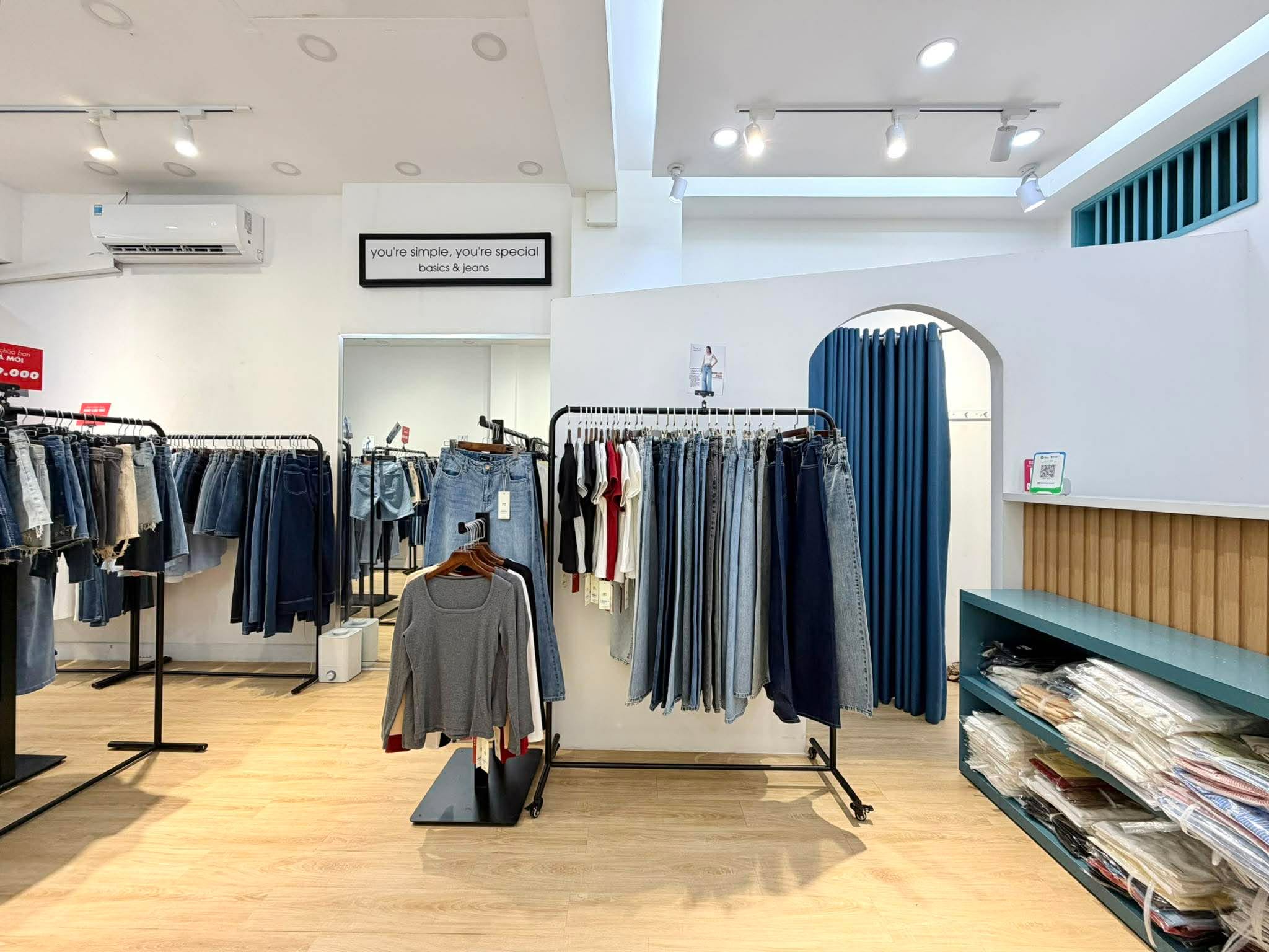 MẶT TIỀN HOA LÀI - PHAN XÍCH LONG - 4 TẦNG KINH DOANH ĐỈNH - 16.9 TỶ 7