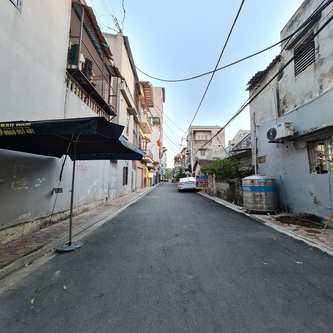 Rẻ nhì Gia Lâm, Kim Sơn cũ nay Thuận An. 45m2, đường 2,5m chỉ 2 tỷ x. Lh 0989894845 Tôi có lô đất t 3