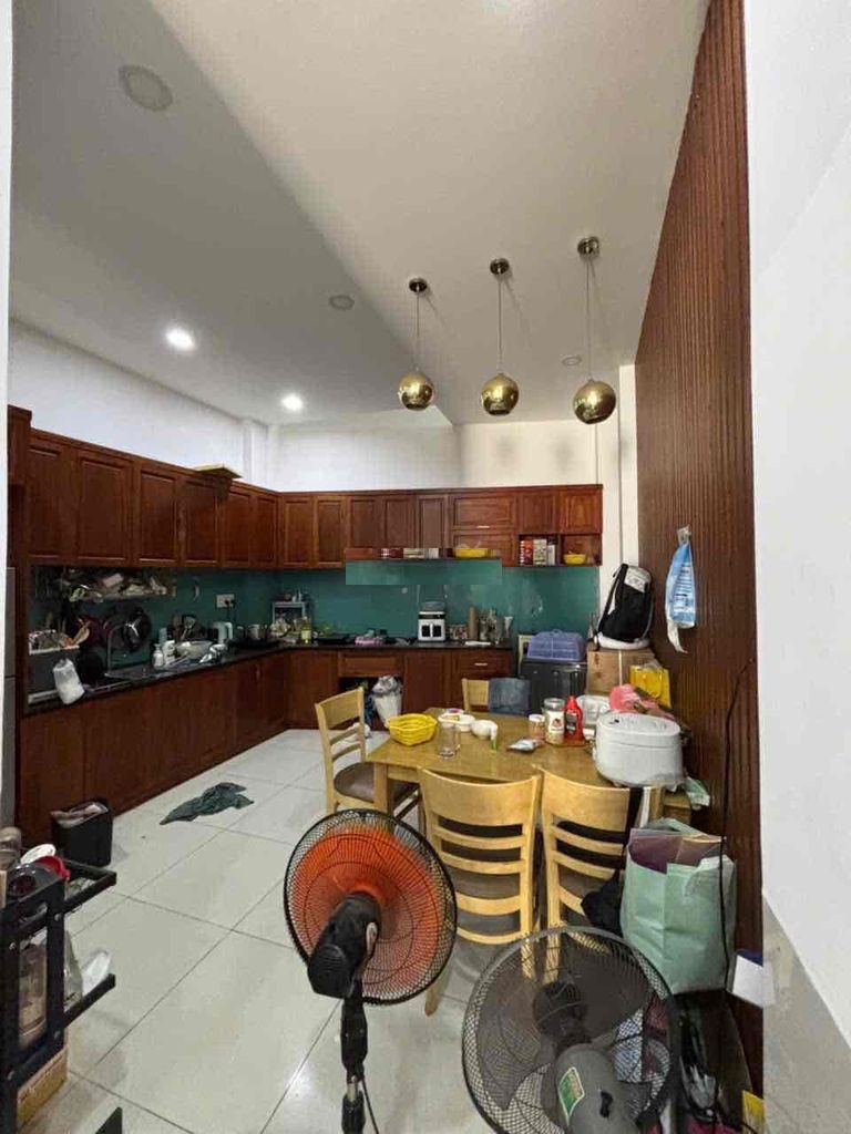 13,5TR. NHÀ NGUYÊN CĂN MỚI ĐẸP,  HẺM XE TẢI THÔNG,  3 LẦU,  4PN, GẦN KDC SĐÀ,Đối Diện VẠN PHÚCcity 3