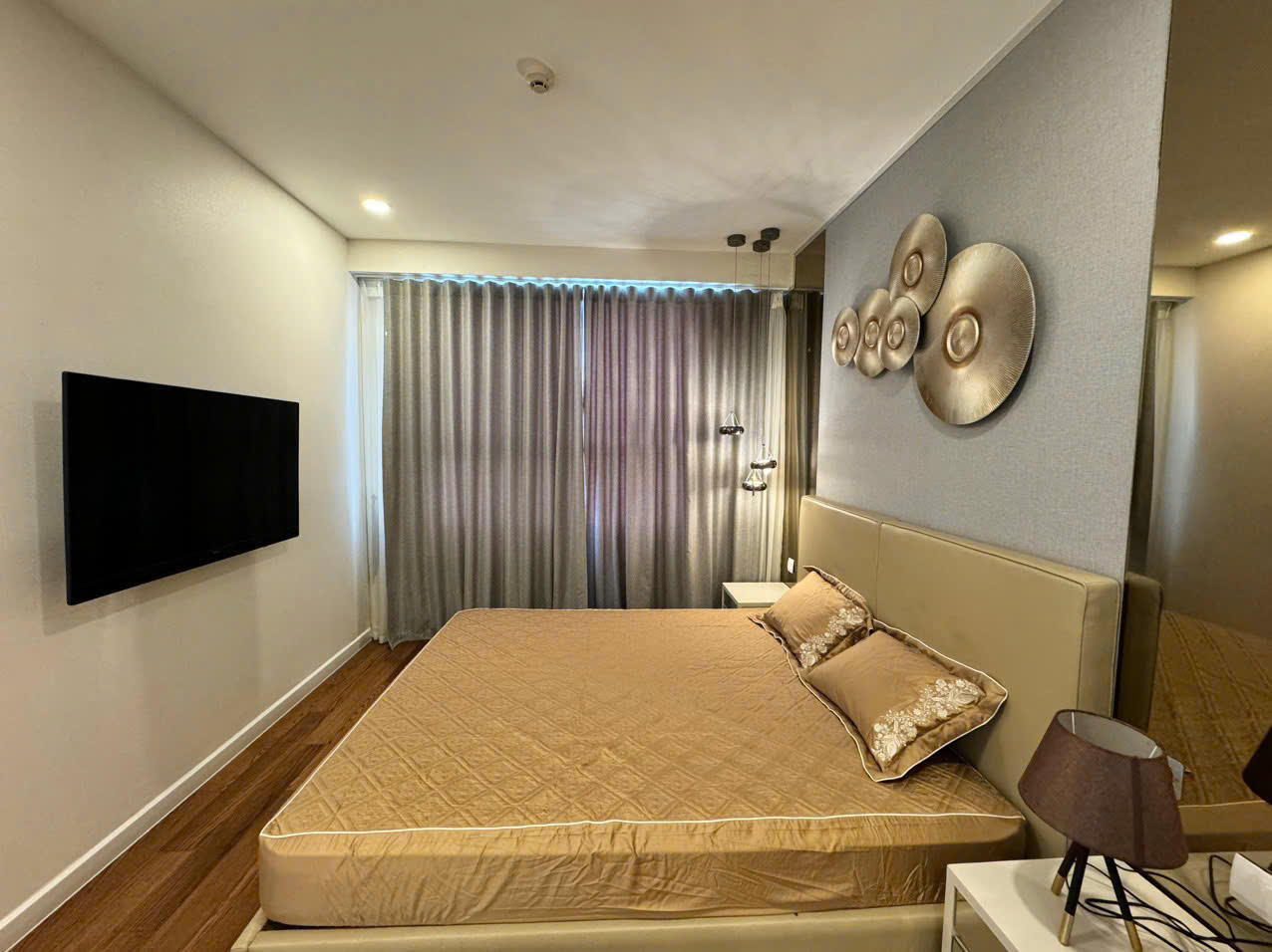 Cần bán căn hộ 2PN-80m2 tại Vinhomes D'Capitale, giá 9.2 tỷ 6