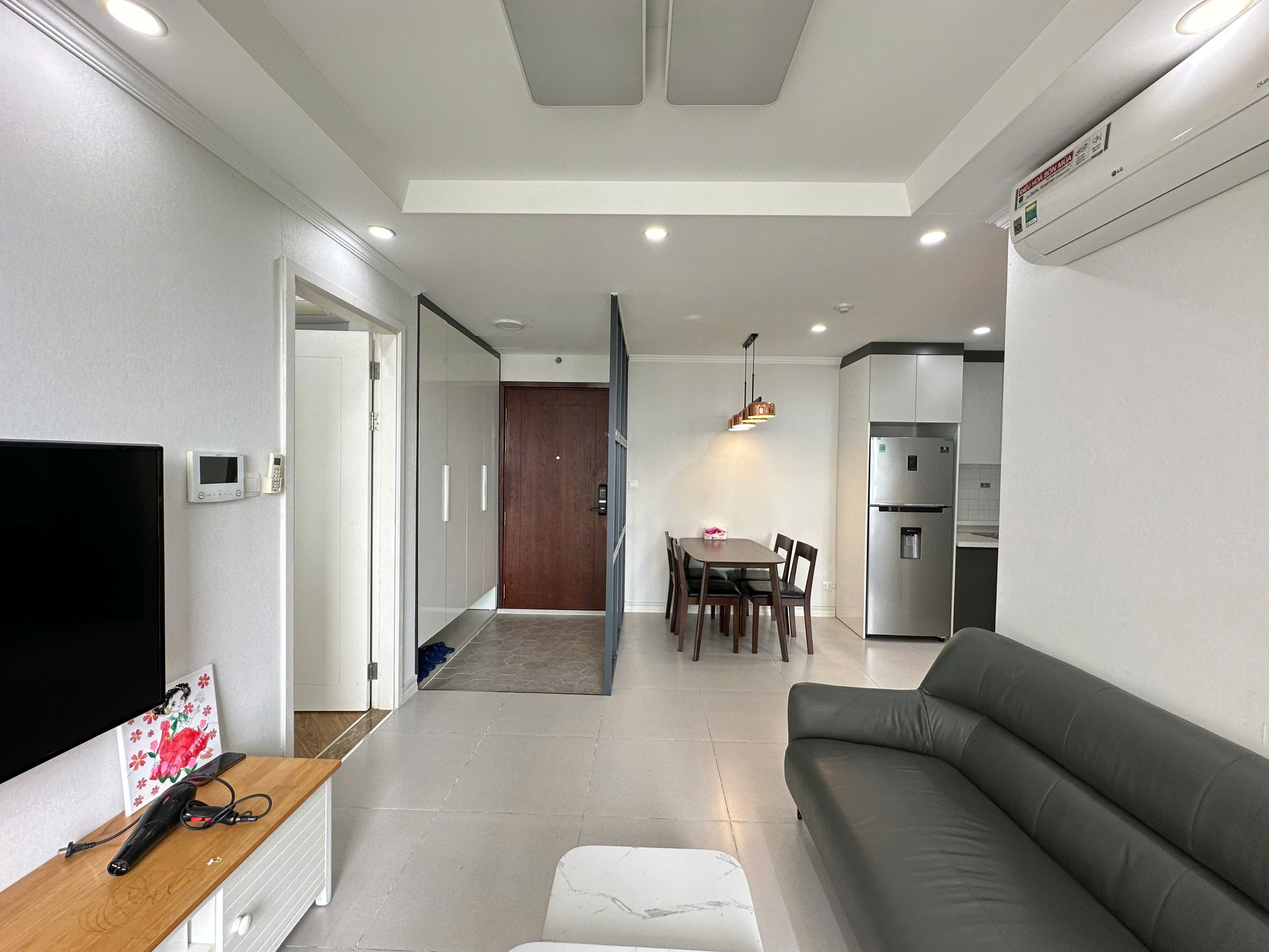 Chuyển nhượng 2PN VIEW HỒ D'Capitale Trần Duy Hưng, zá chỉ 9ty2 2