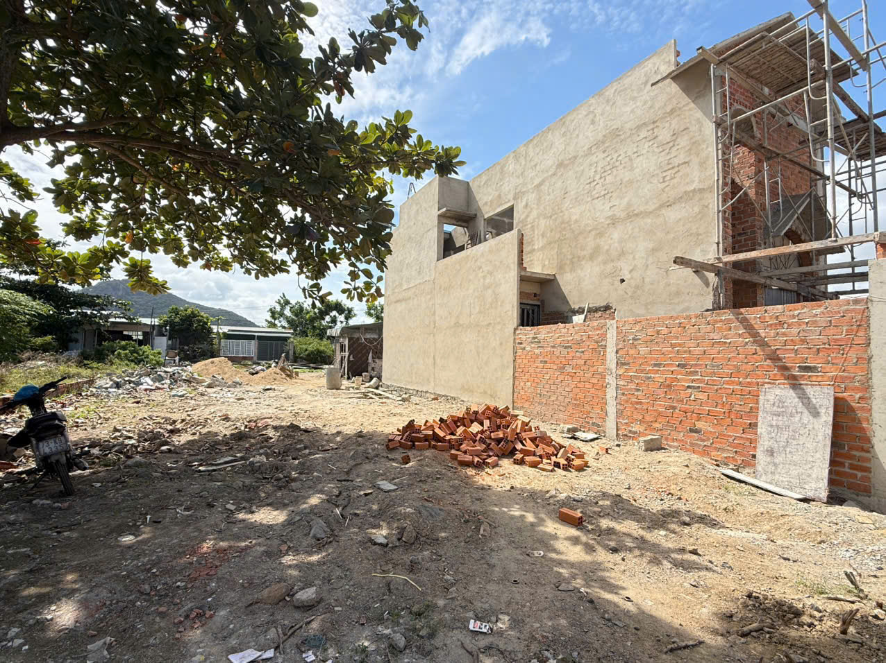 BÁN LÔ ĐẤT 2 MẶT TIỀN ĐƯỜNG MAI THỊ DÕNG, HÒN NGHÊ 1, TÂY NHA TRANG. 5