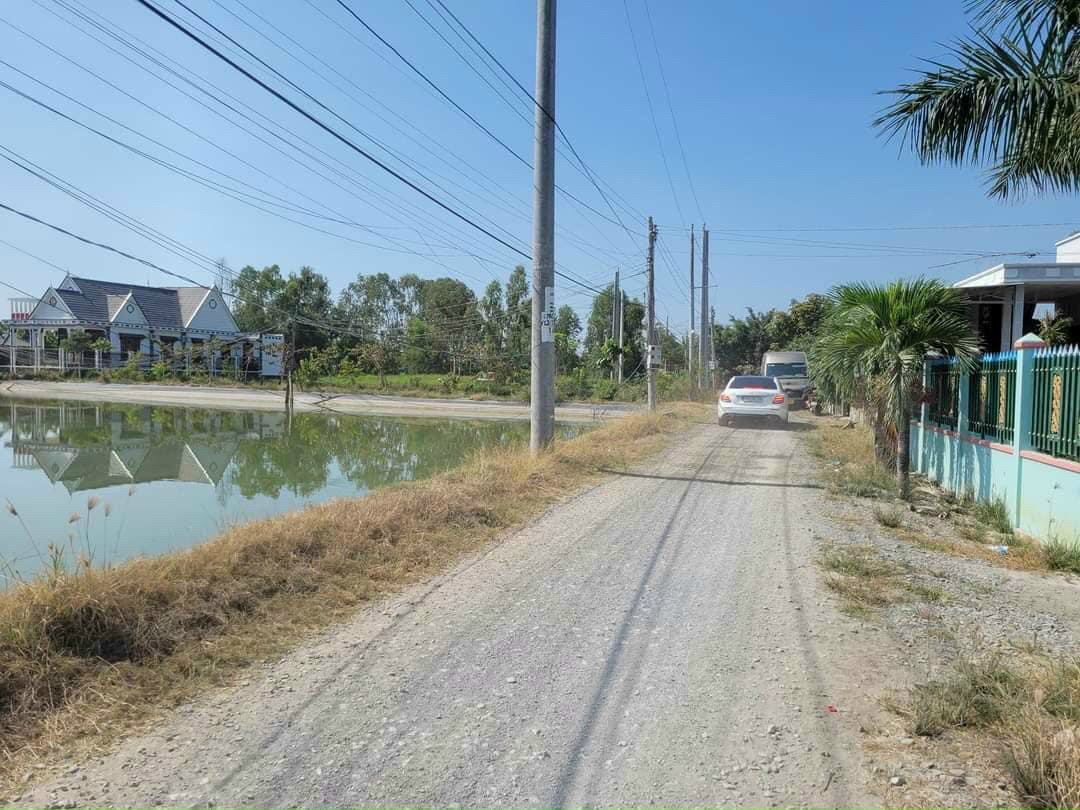 Đất thổ cư 116m2 mt xe hơi xã Tân Chánh giá rẻ 450tr