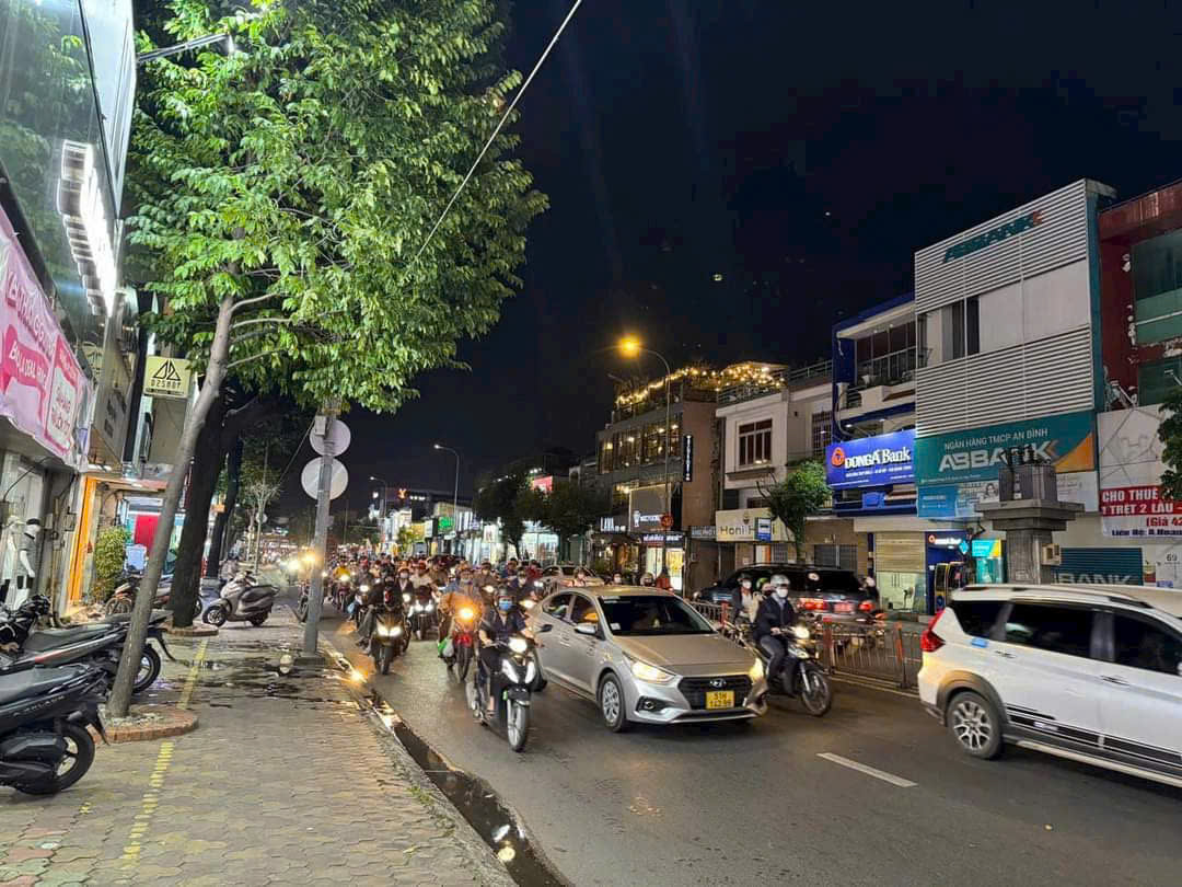 2 LÔ MẶT TIỀN ĐƯỜNG QUANG TRUNG – NGANG GẦN 10M – XÂY CAO ỐC/KS CỰC ĐẸP 4