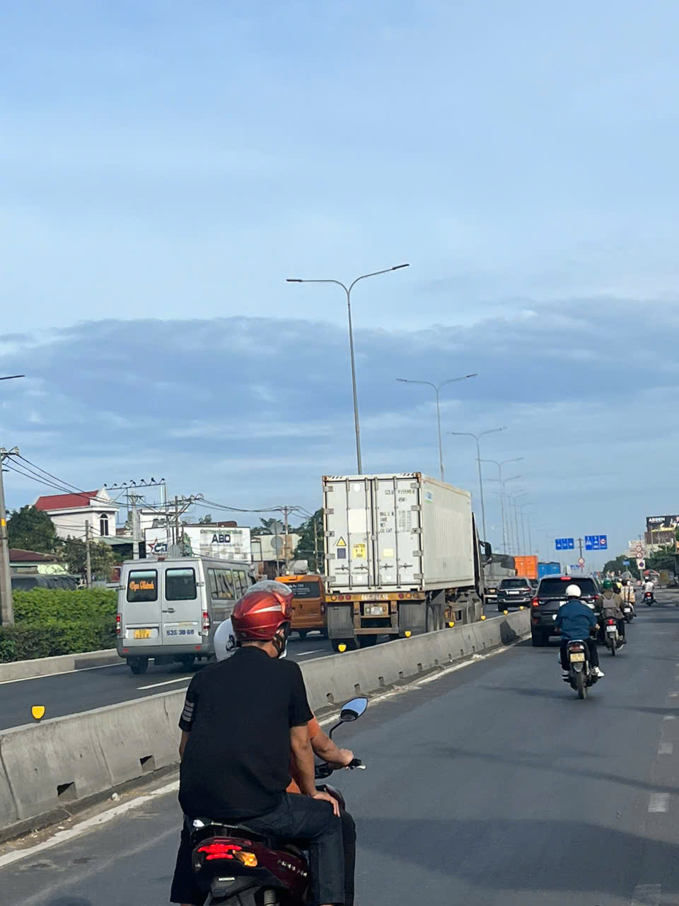 ĐẤT 2 MẶT TIỀN GẦN QUỐC LỘ 1A – TỔNG DT: 2.744M² – CHỈ 20 TỶ 4