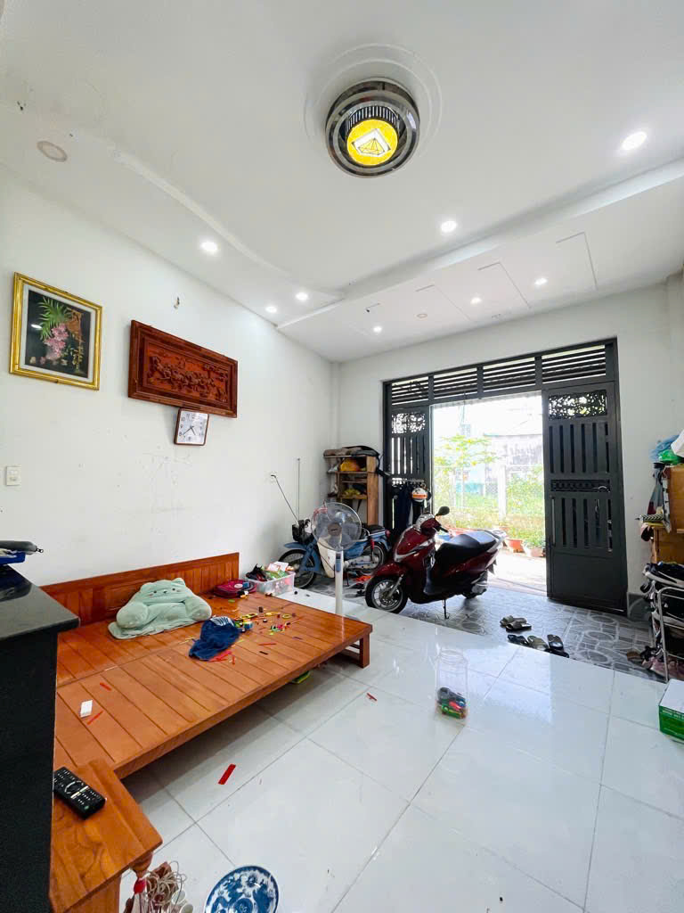 CHỦ KẸT TIỀN – BÁN GẤP NHÀ NGANG 5M NỞ HẬU L – HXH QUAY ĐẦU 5