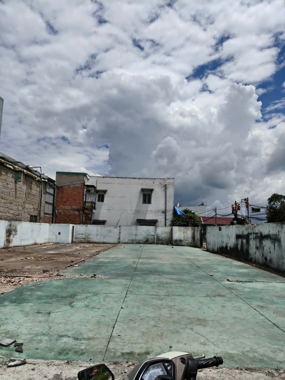 ĐẤT NHÀ VƯỜN HÓC MÔN GIÁ RẺ – 502m² CHỈ 2.25 TỶ Trung Đông – Thới Tam Thôn – HM 2