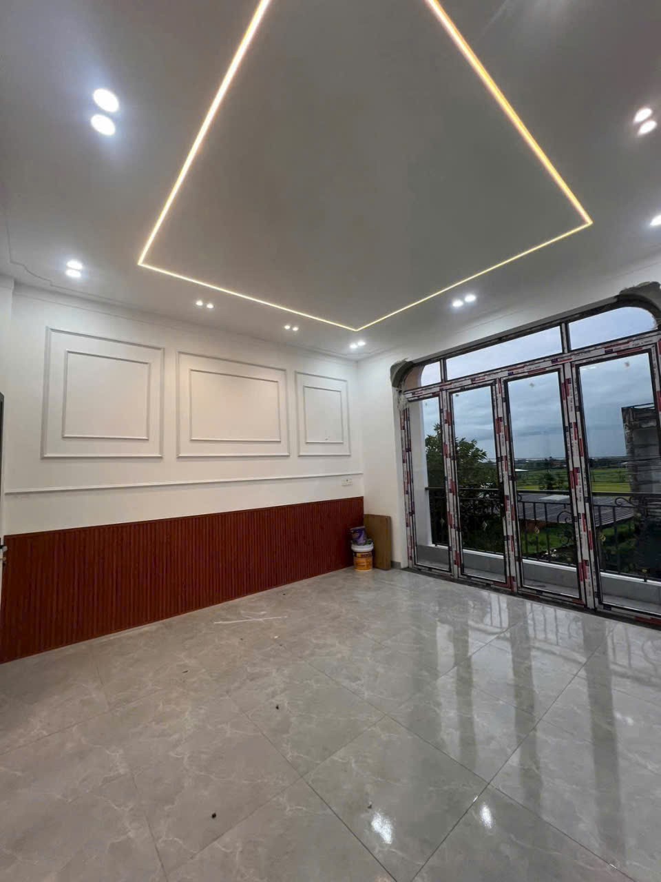 Bán nhà 2 mặt tiền xã Mỹ Hạnh Bắc dt 108m2 1 lầu 2pn,2wc , sân oto đã hoàn công giá 2,75 tỷ 6