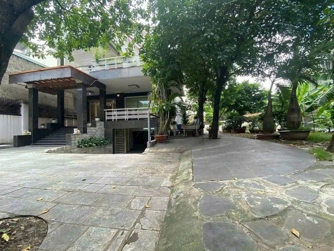 BIỆT THỰ VƯỜN MẶT TIỀN LÊ THỊ RIÊNG – 1.073M² – GIẢM 3 TỶ CHỐT NHANH 2