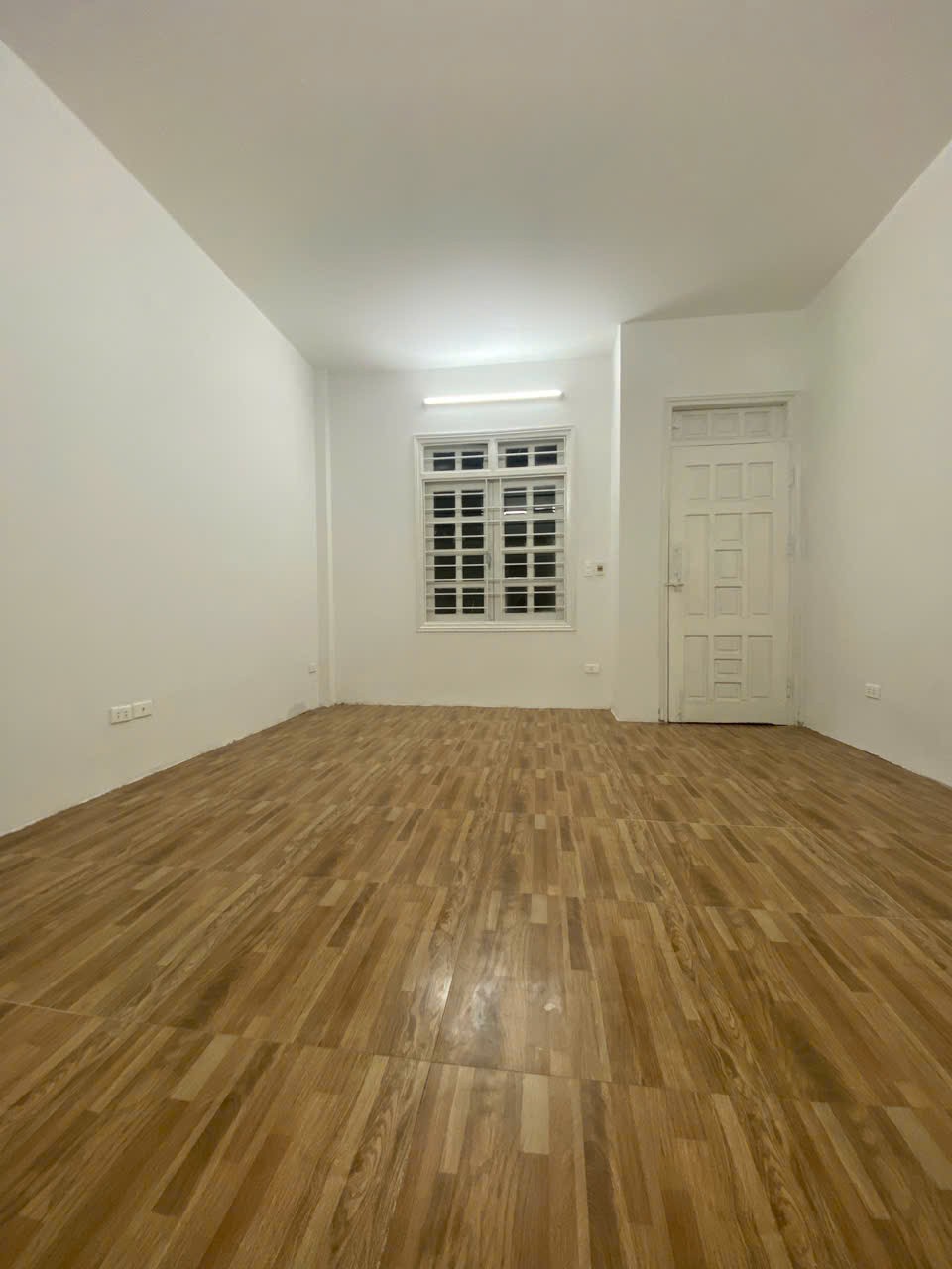 NHÀ ĐẸP NGỌC THỤY – LONG BIÊN - FULL NỘI THẤT  4 TẦNG – 7.39 TỶ 4