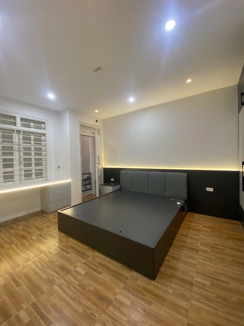 BÁN NHÀ NGỌC THỤY – LONG BIÊN  Ô TÔ ĐỖ CỬA  NHÀ MỚI 100%  FULL NỘI THẤT CAO CẤP  7.39 TỶ 2