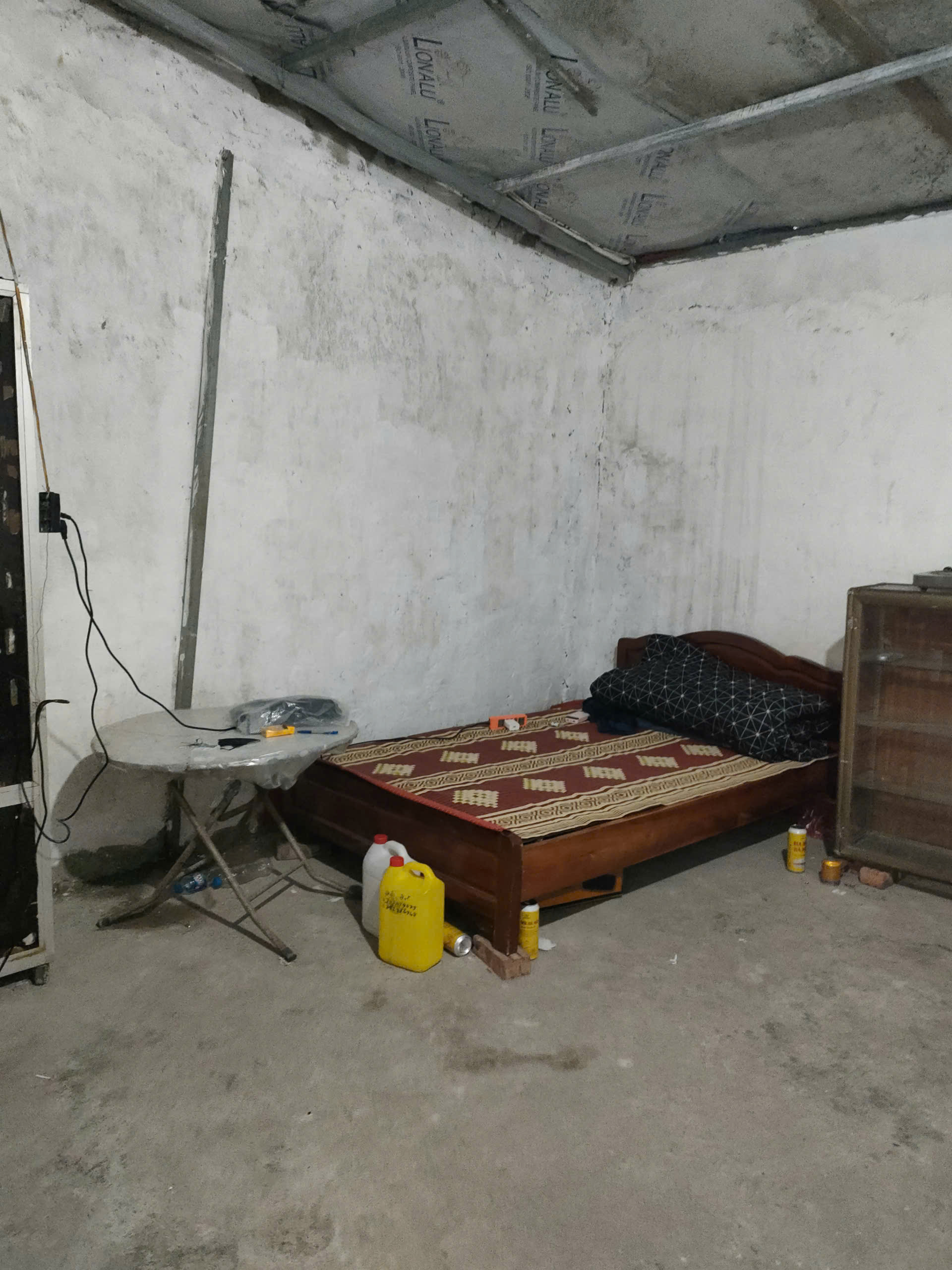 Bán gấp giá rẻ Giải Phóng 63m, cấp 4, mặt tiền 4m, 945 triệu Hoàng Mai. 3