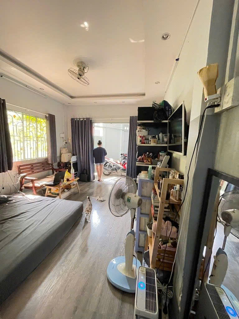 NHÀ NGON NHỈNH 5 ĐỒNG - DT 70M2- Đ.XÓM CHIẾU- LƯU THÔNG TÔN ĐẢN- HOÀNG DIỆU- NGUYỄN TẤT THÀNH 3