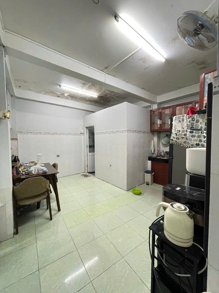 BÁN NHÀ NGON NHỈNH 5 ĐỒNG - DT 70M2- Đ.XÓM CHIẾU- LƯU THÔNG TÔN ĐẢN- HOÀNG DIỆU- NGUYỄN TẤT THÀNH. 4