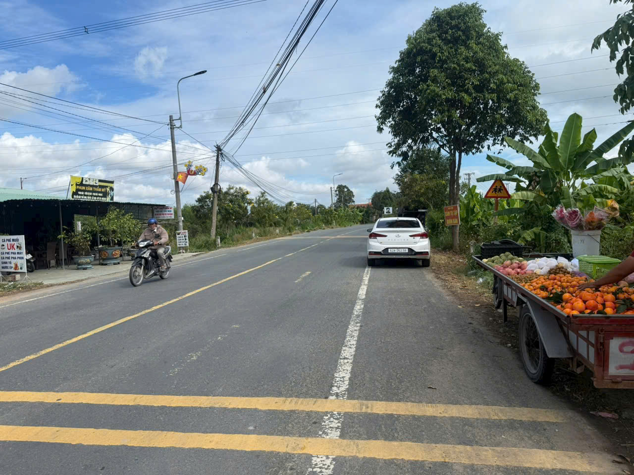 Bán đất thổ cư mặt tiền tỉnh lộ 832, An Nhựt Tân , Tân Trụ dt 300m2 giá 3,5 tỷ 4
