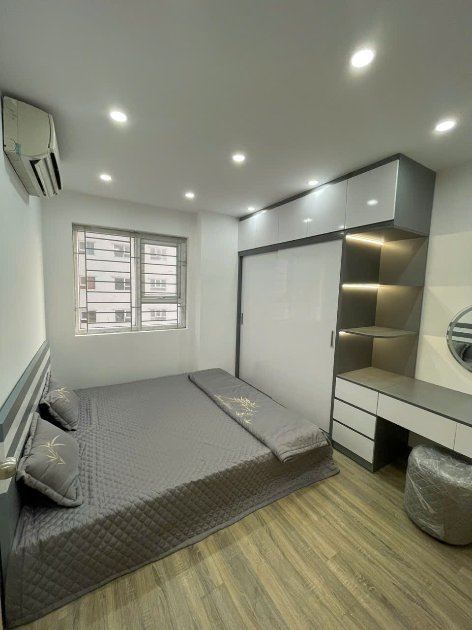 Chính chủ bán gấp căn hộ chung cư Thanh Hà 72m2, full nội thất giá tốt. 5