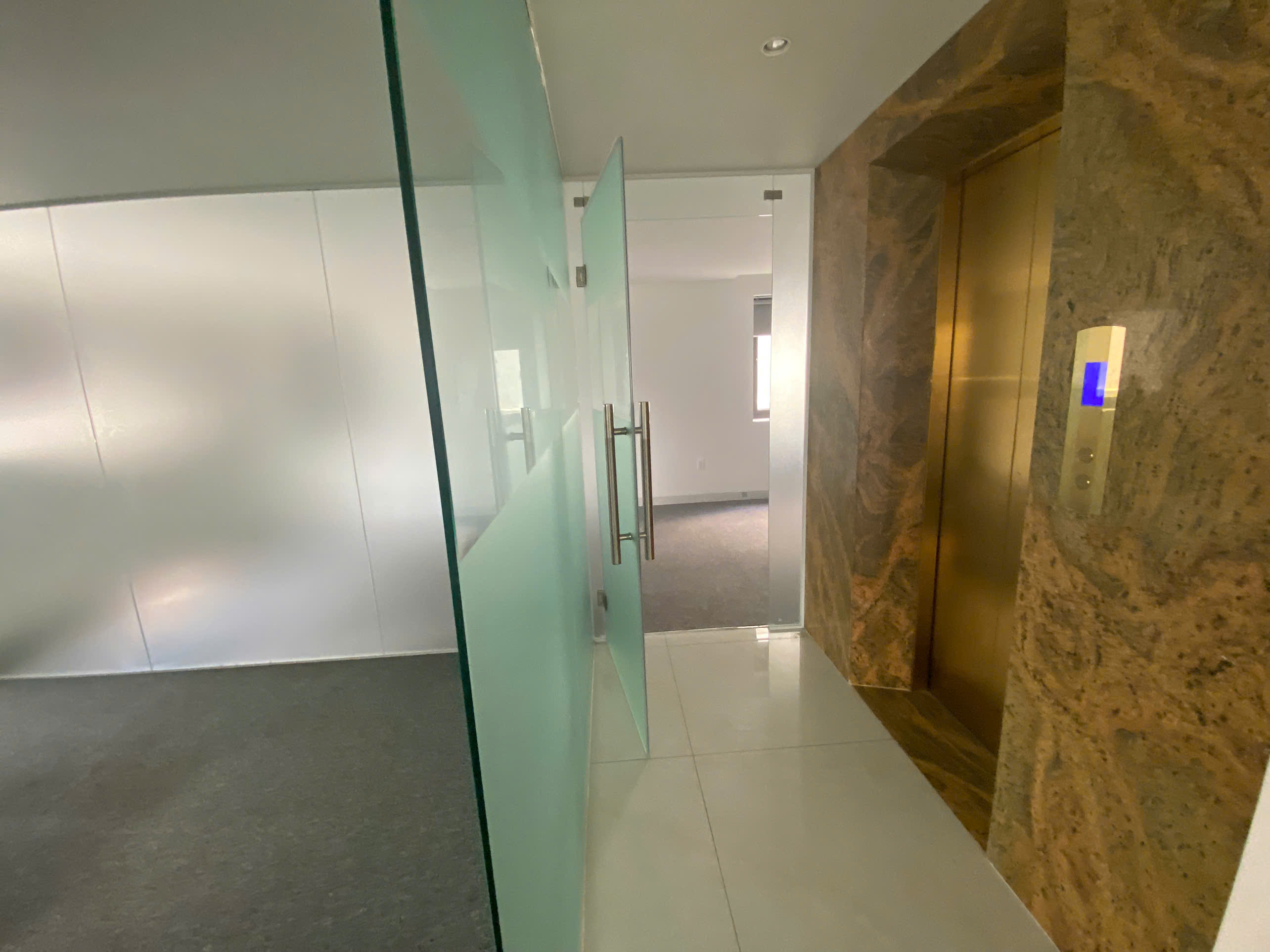 Cho thuê Nhà mặt tiền Phường An Phú, Quận 2, Diện tích 140m², Giá 040 Triệu/tháng 5