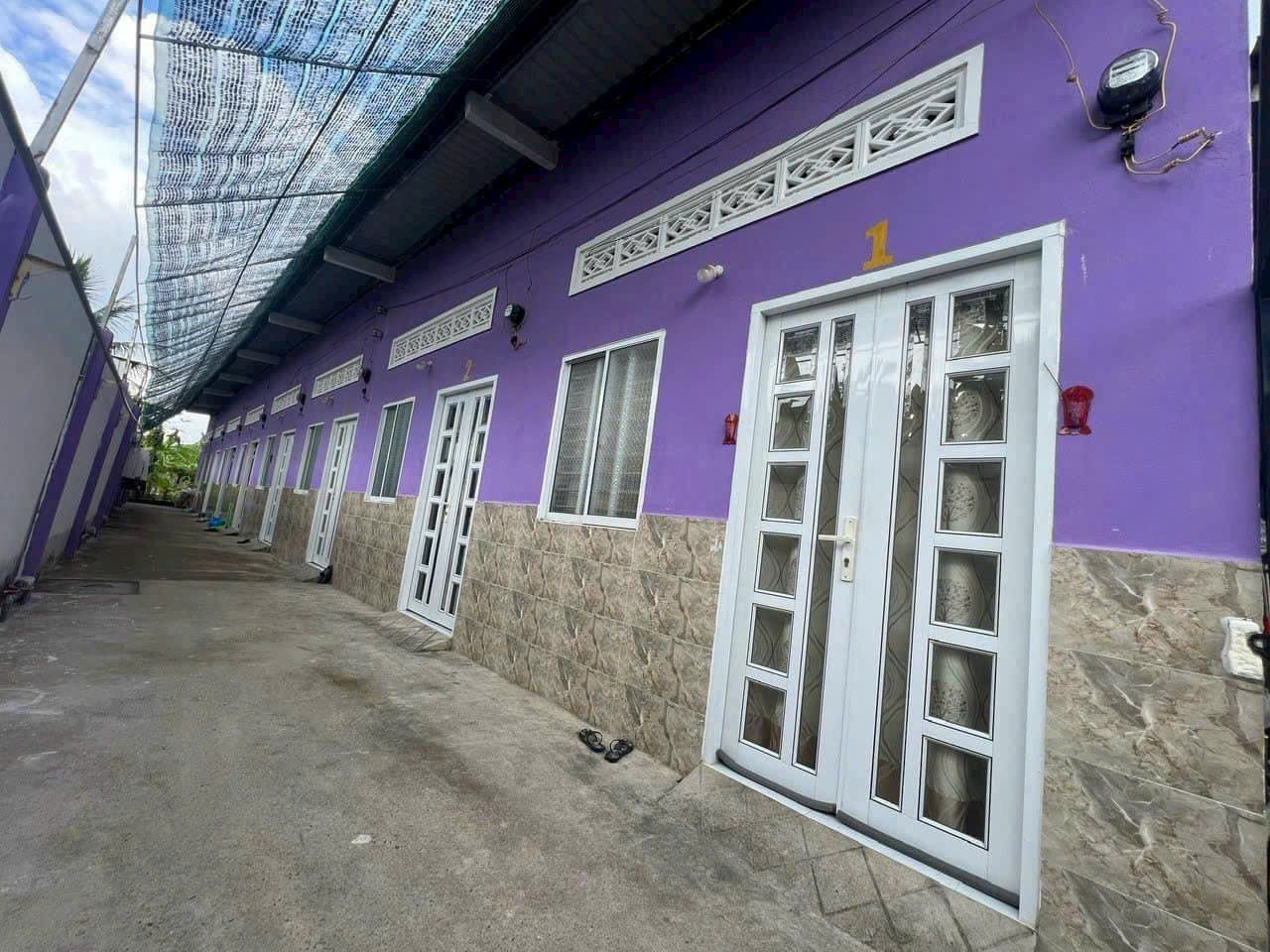 Bán dãy trọ 8 phòng xã Phước Lợi , Bến Lức tdt 370m2 thổ giá chốt 3,2 tỷ 3