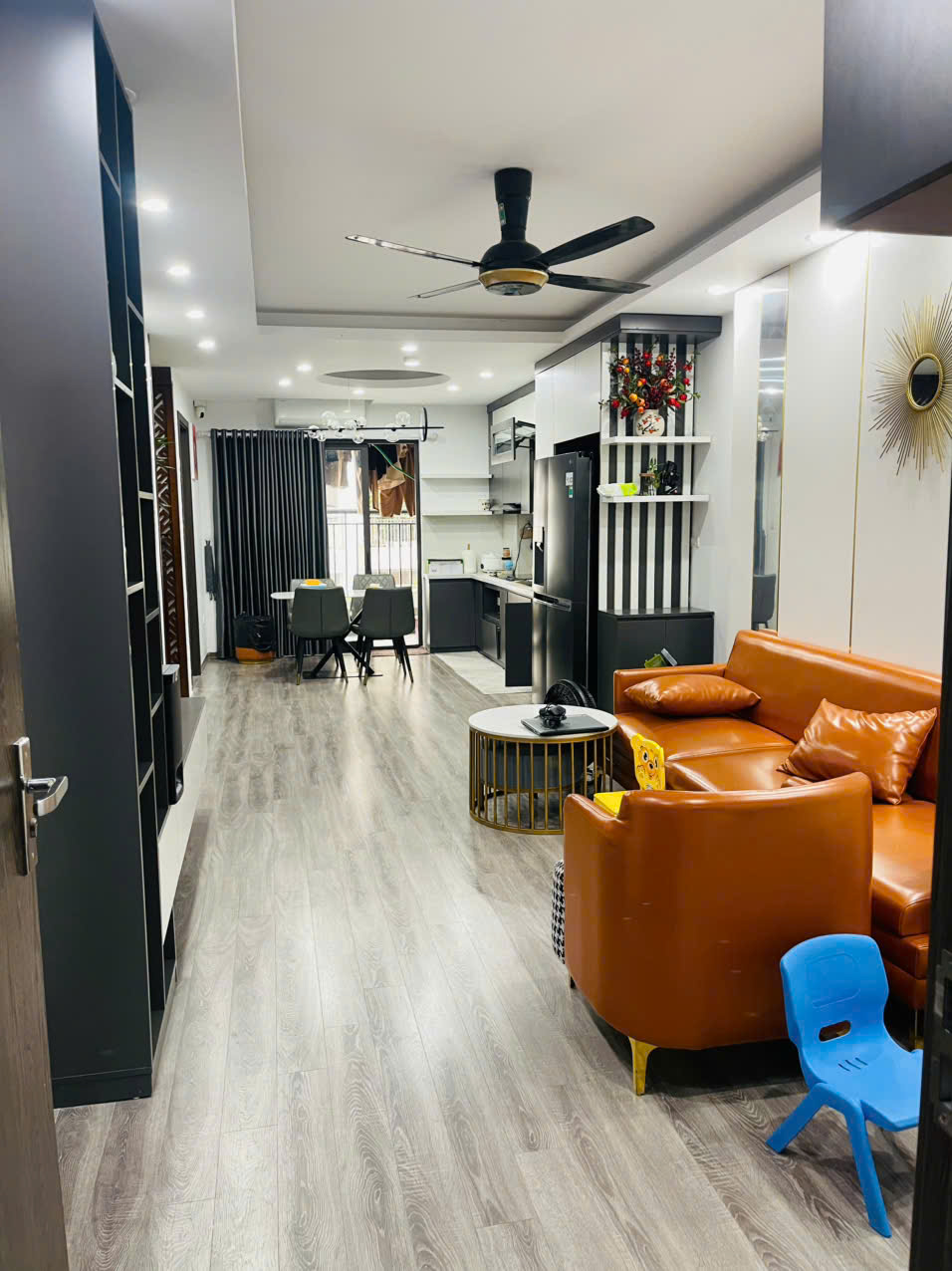 Chủ nhà cần bán gấp căn hộ 72m² – Full nội thất – Khu 6 tòa mới – Khu đô thị Thanh Hà Cienco 5 3