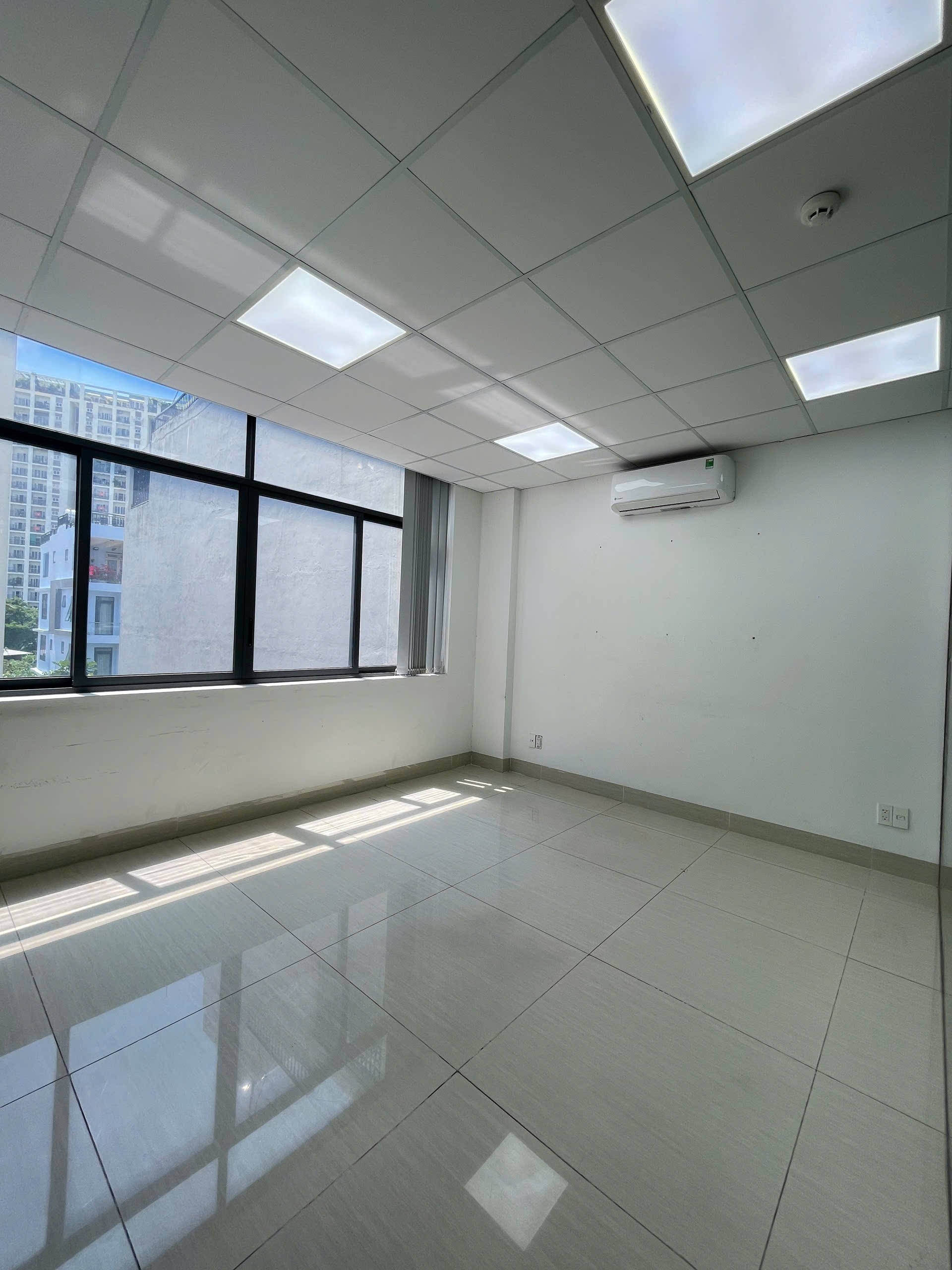 Cho thuê Văn phòng Phường An Phú, Quận 2, Diện tích 123m², Giá 20 Triệu/tháng