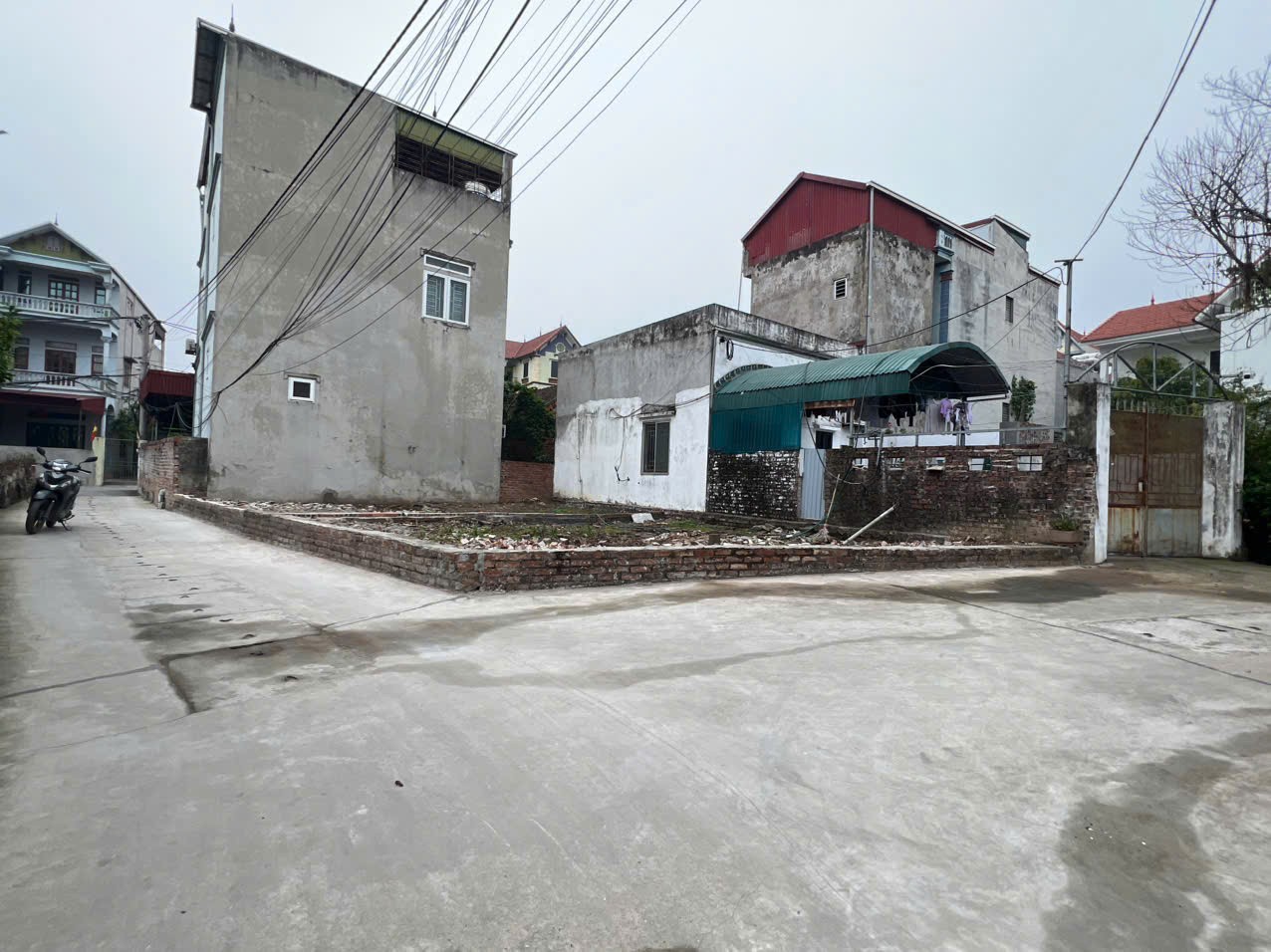 Lô góc 2 mặt tiền - Do Thượng, Tiền Phong, Mê Linh - kinh doanh cho thuê đỉnh - chỉ 3,77 tỷ 2