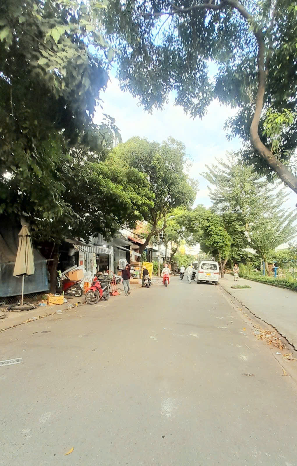 BÁN NHÀ 4 TẦNG MTKD NGAY CHỢ LINH TRUNG - THỦ ĐỨC - 12.9 TỶ 3