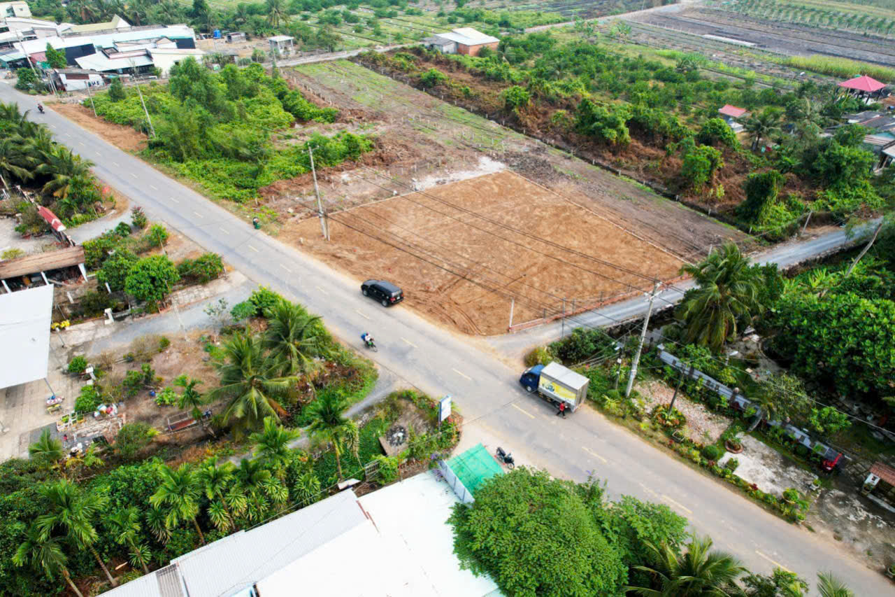 Bán 4 lô thổ cư mặt tiền ĐT 816 , Thạnh Hòa, Bến Lức giá 1,49 tỷ / lô 5