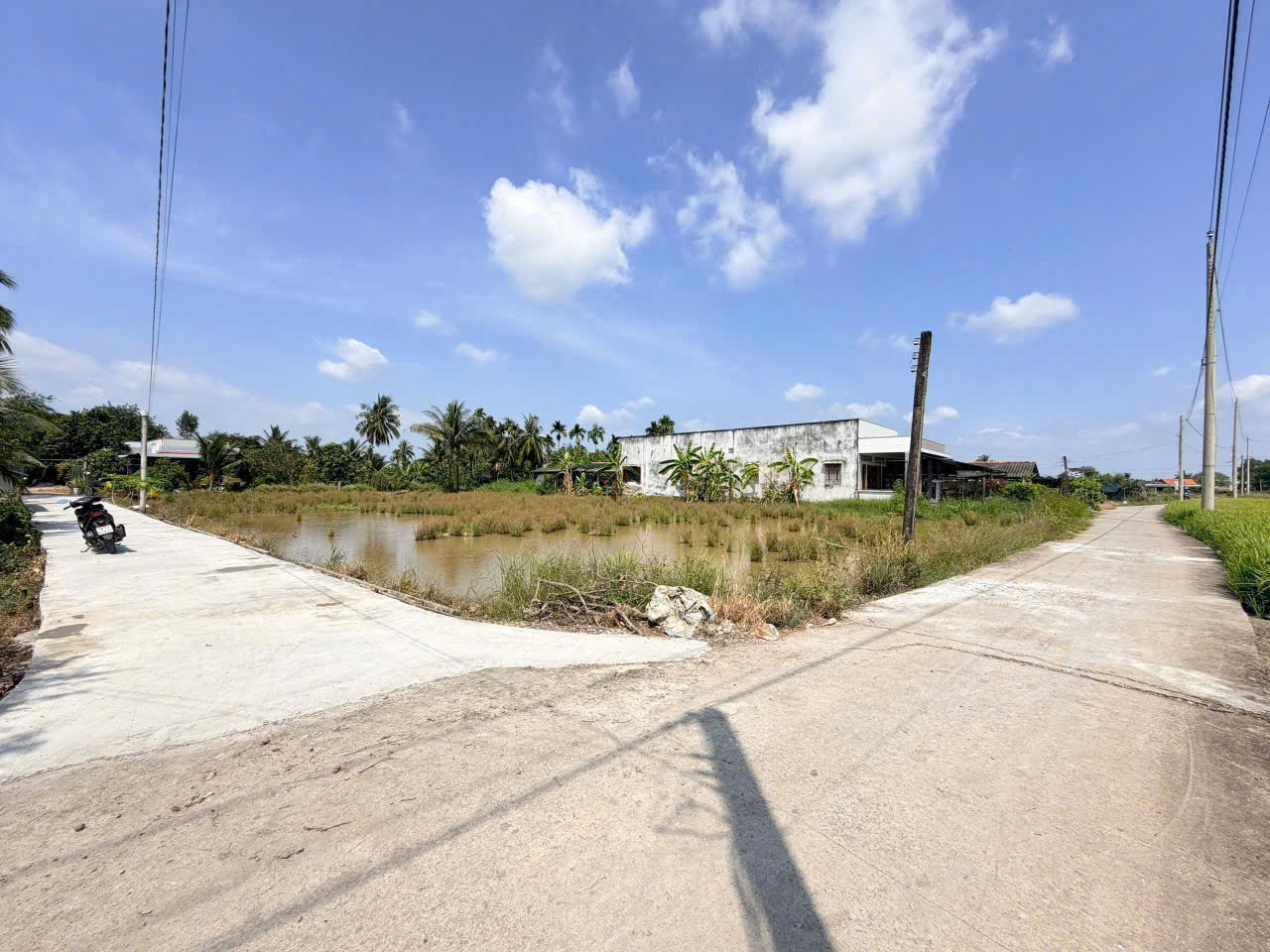 Bán 6 lô thổ cư liền kề mặt tiền đường beton Nguyễn Văn Tiết , Lạc Tấn giá 370tr , 390tr , 450tr 4