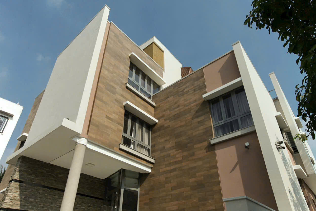 Cho thuê Biệt thự Phường Thảo Điền, Quận 2, Diện tích 1700m², Giá Thương lượng 11