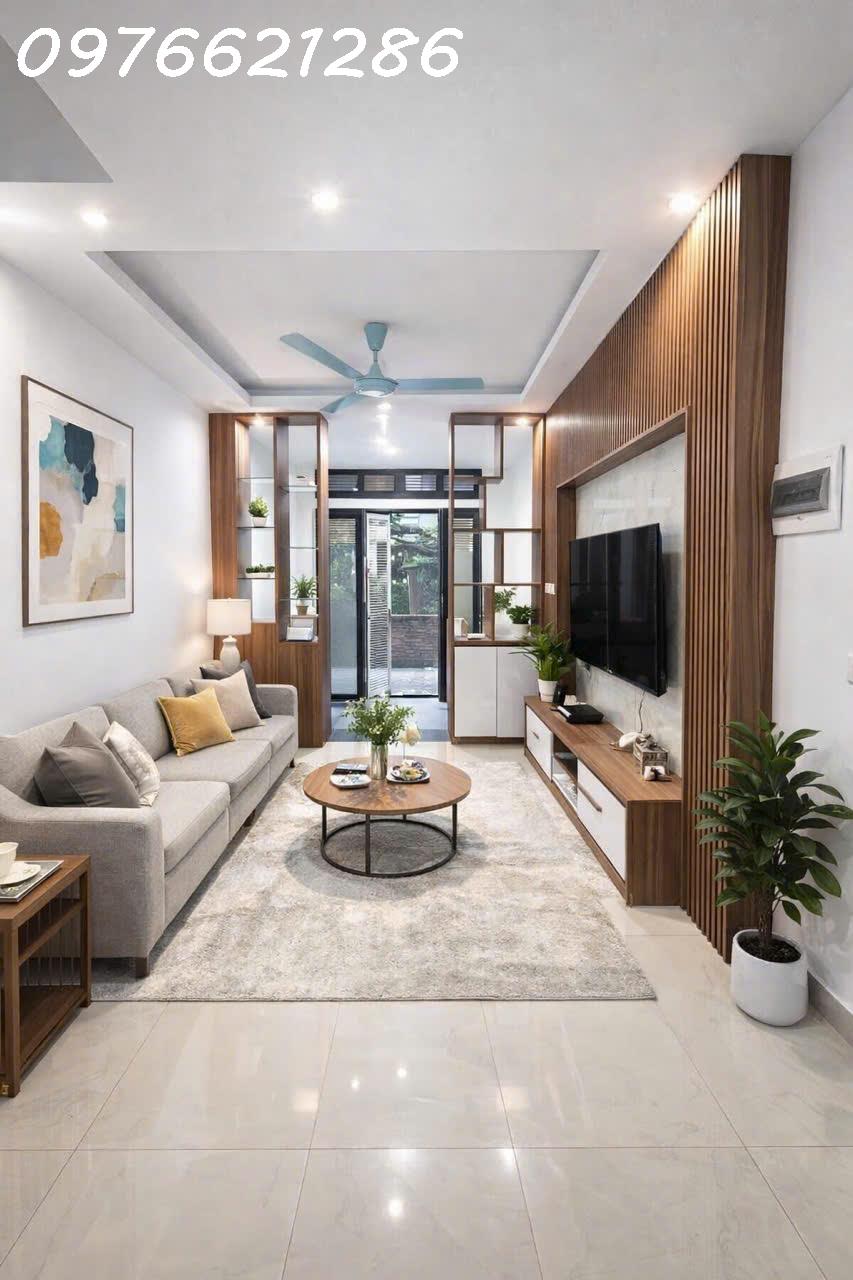 Bán nhà Kẻ Tạnh - 36m² - Nhà dân xây kiên cố - Khu phân lô bàn cờ - Ô tô đỗ cửa - Giá 8,x tỷ