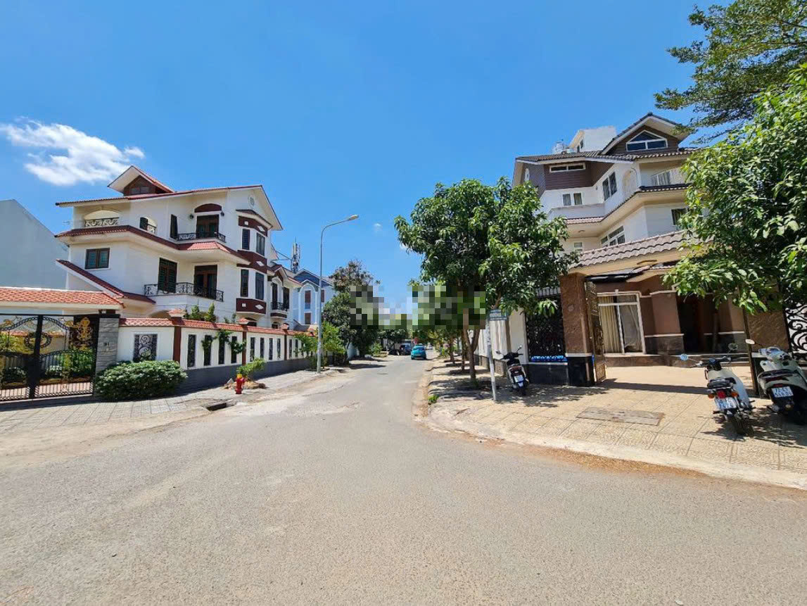 Cần bán Biệt thự Phường Phước Long B, Quận 9, Diện tích 231m², Giá 22 Tỷ 3