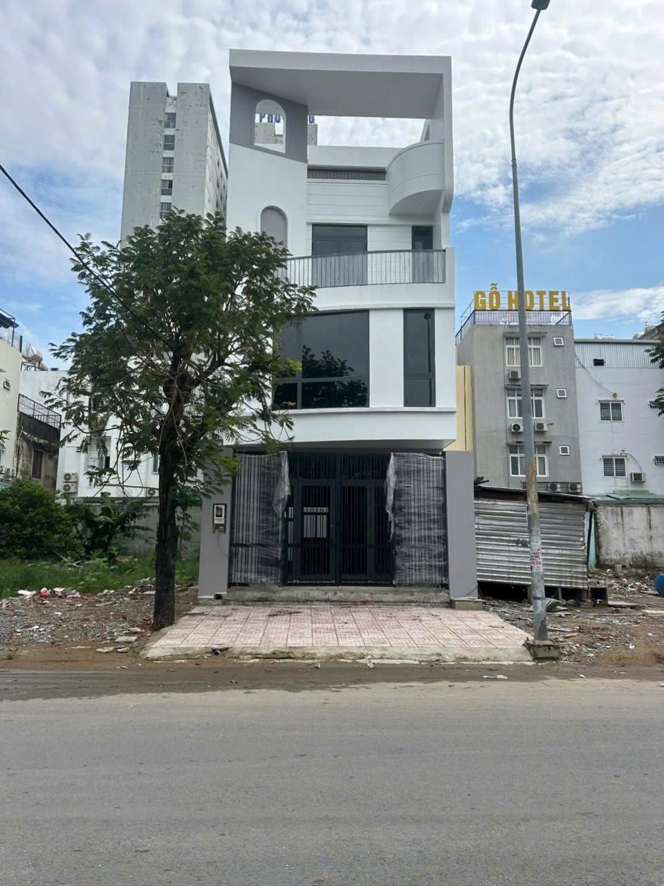 Cho thuê Nhà mặt tiền Phường Phú Hữu, Quận 9, Diện tích 168m², Giá 25 Triệu/tháng 2