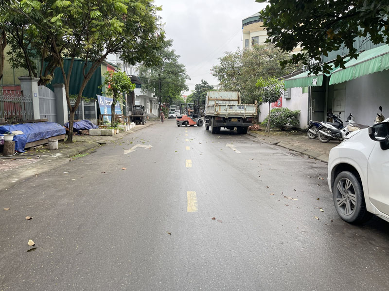 Đất mặt phố Chính Trung 217m2 - Khu 31ha Trâu Quỳ - Phù hợp làm Văn phòng, Khách sạn 4