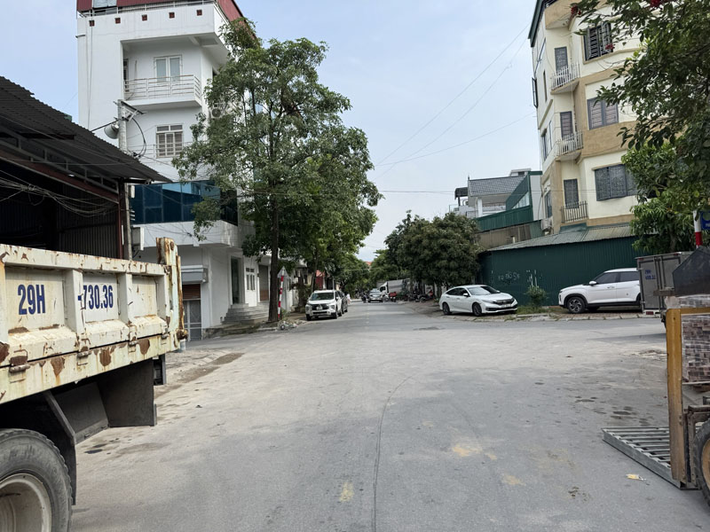 Đất mặt phố Chính Trung 217m2 - Khu 31ha Trâu Quỳ - Phù hợp làm Văn phòng, Khách sạn 8