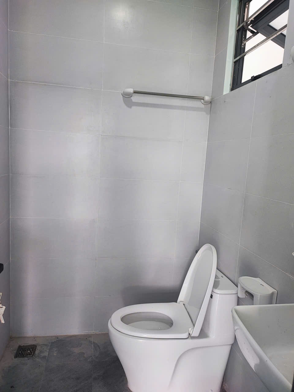 Cho thuê Nhà mặt tiền Phường Thạnh Mỹ Lợi, Quận 2, Diện tích 120m², Giá 32 Triệu/tháng 9