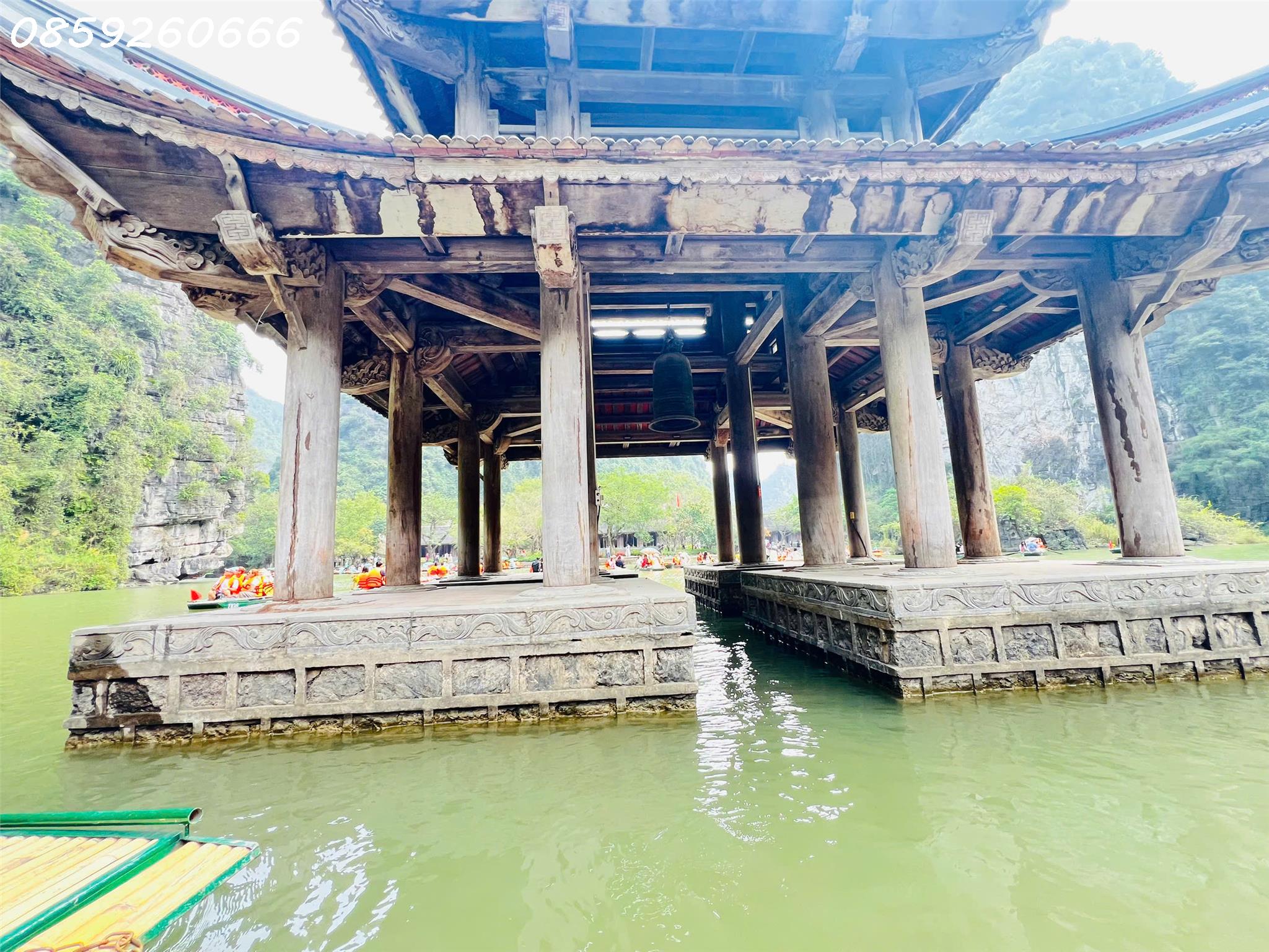 Bán nhà lô góc gần hồ điều hòa Từ Liêm ô tô tránh – vị trí đẹp. ô tô đỗ ngày đêm.