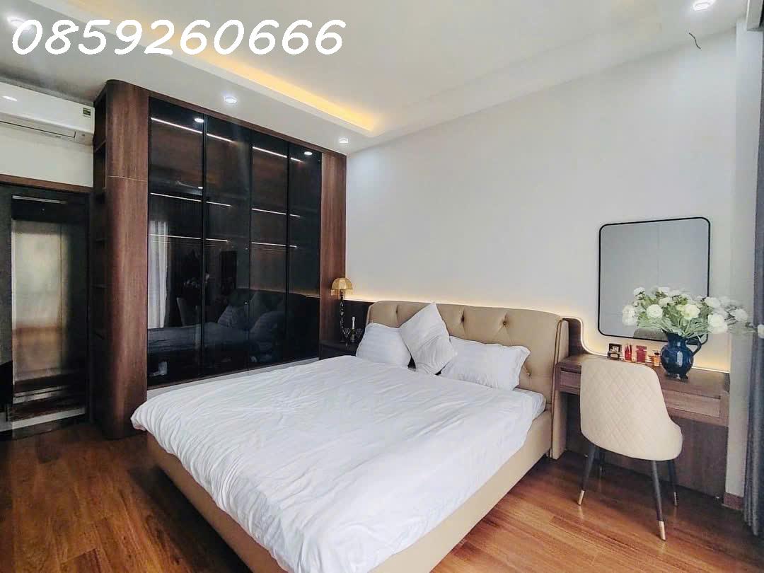 Bán nhà trung tâm Từ Liêm lô góc – ô tô tránh – ở ngay gần ĐH Thương Mại hơn 10 tỷ 4