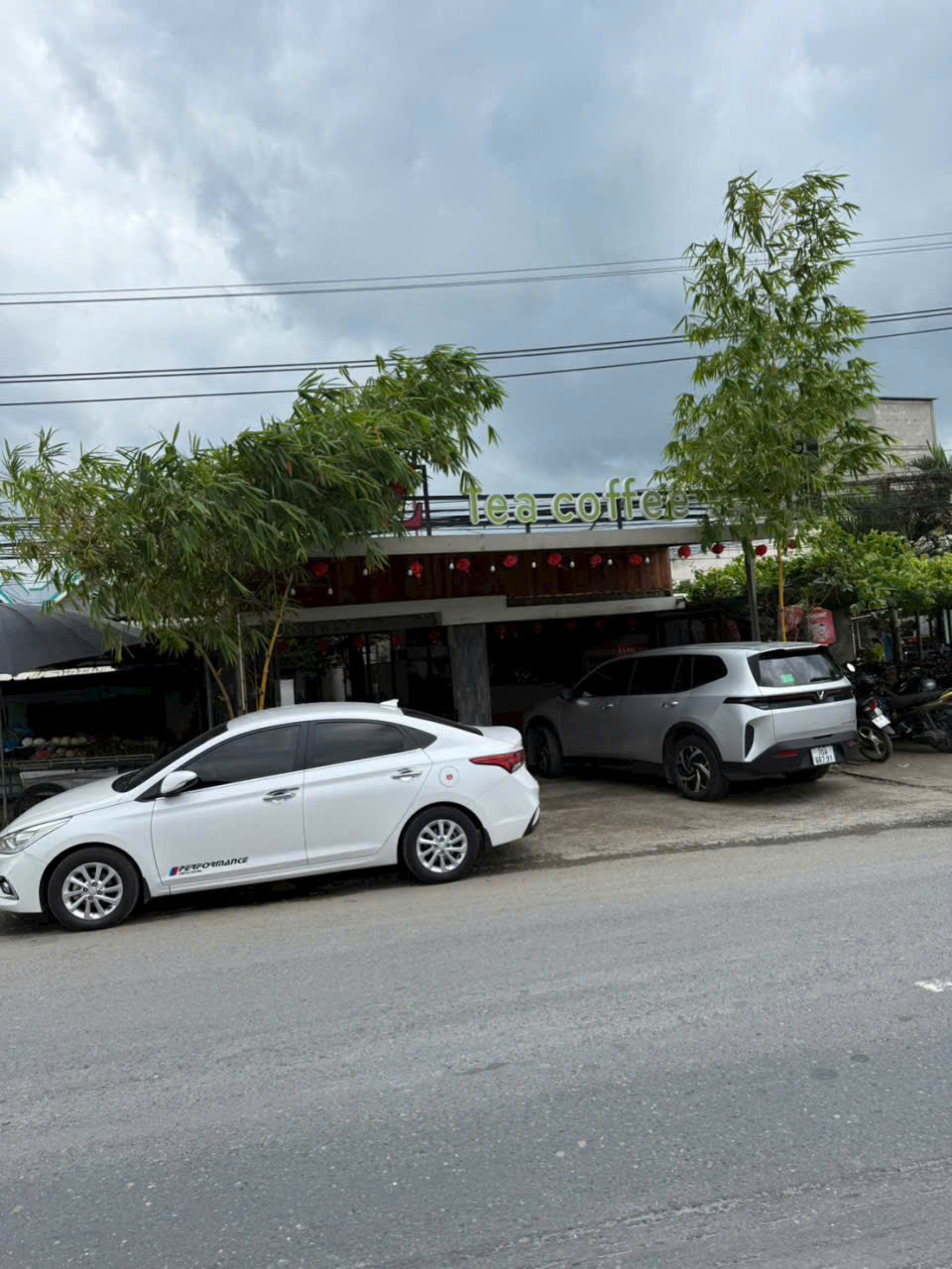 Bán nhà mặt tiền kinh doanh đường ĐT 824 , Lương Hòa , Bến Lức tdt 440m2 (24m2 thổ) giá 7,5 tỷ 2