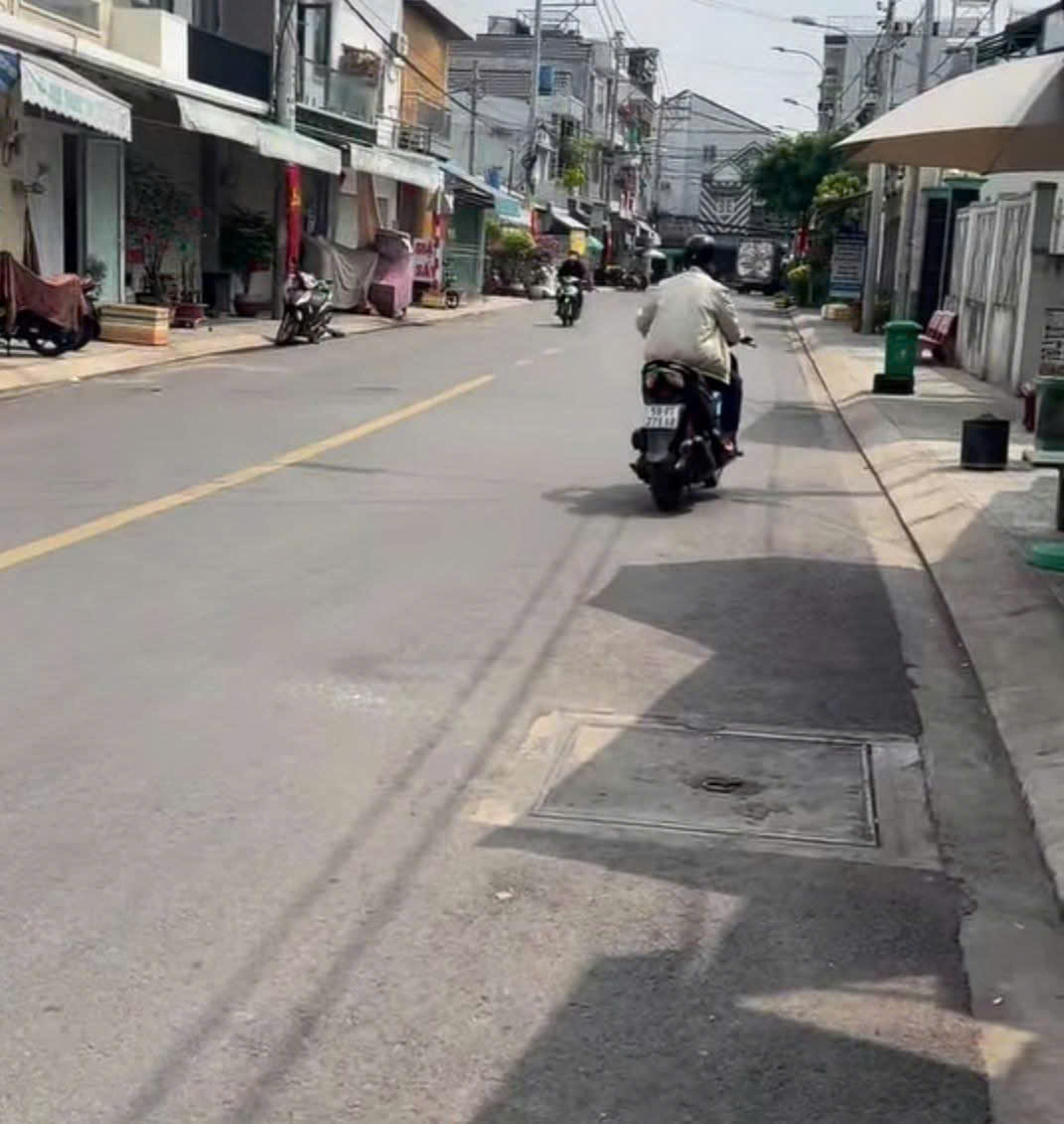 ĐẤT (7x32) MẶT TIỀN BÙI THỊ LÙNG – SÁT CHỢ HM – NGANG 7M ĐẸP – MBKD CỰC ĐỈNH 4